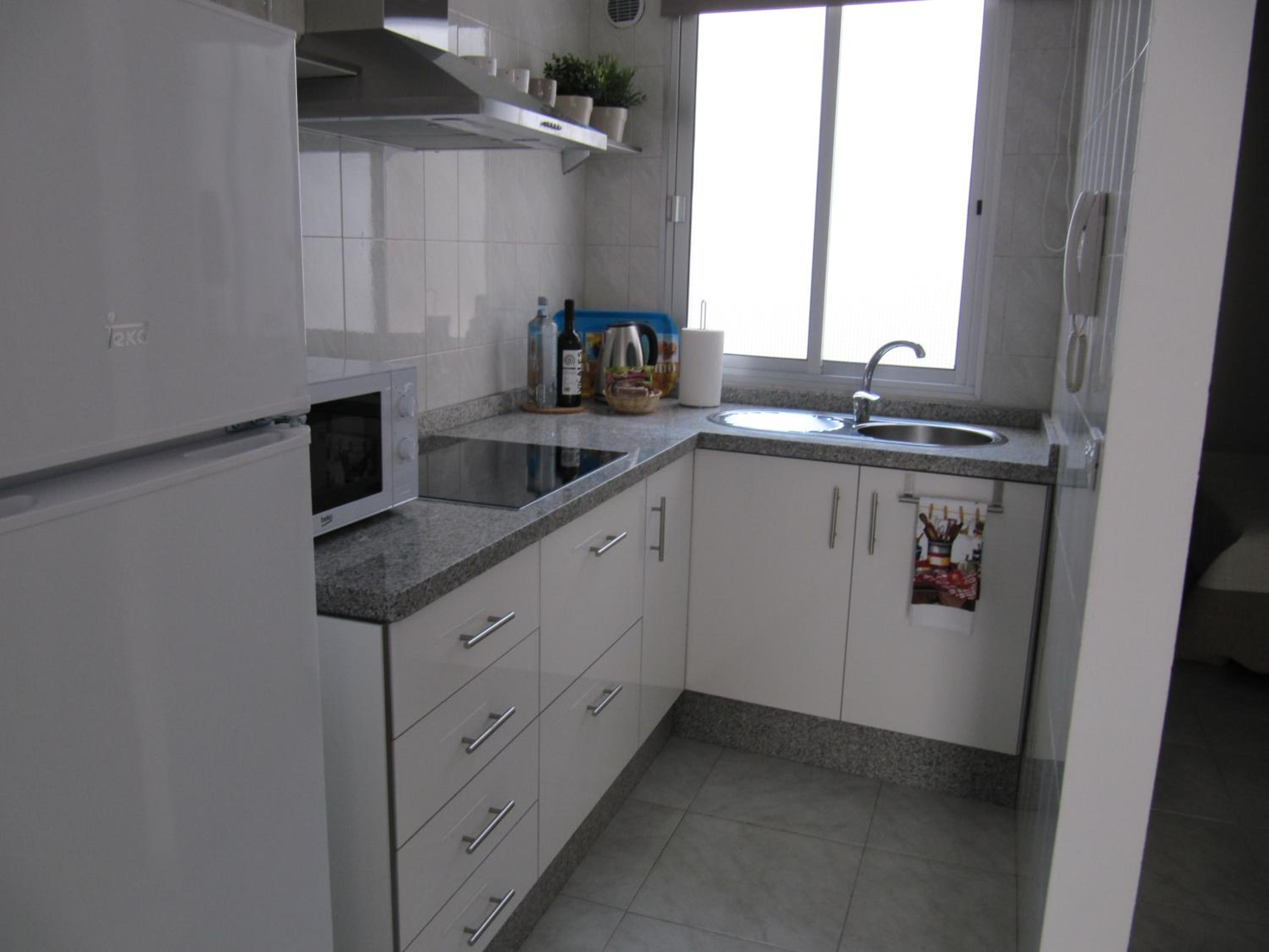 One-Bedroom Apartment - Sea Side photo 3
