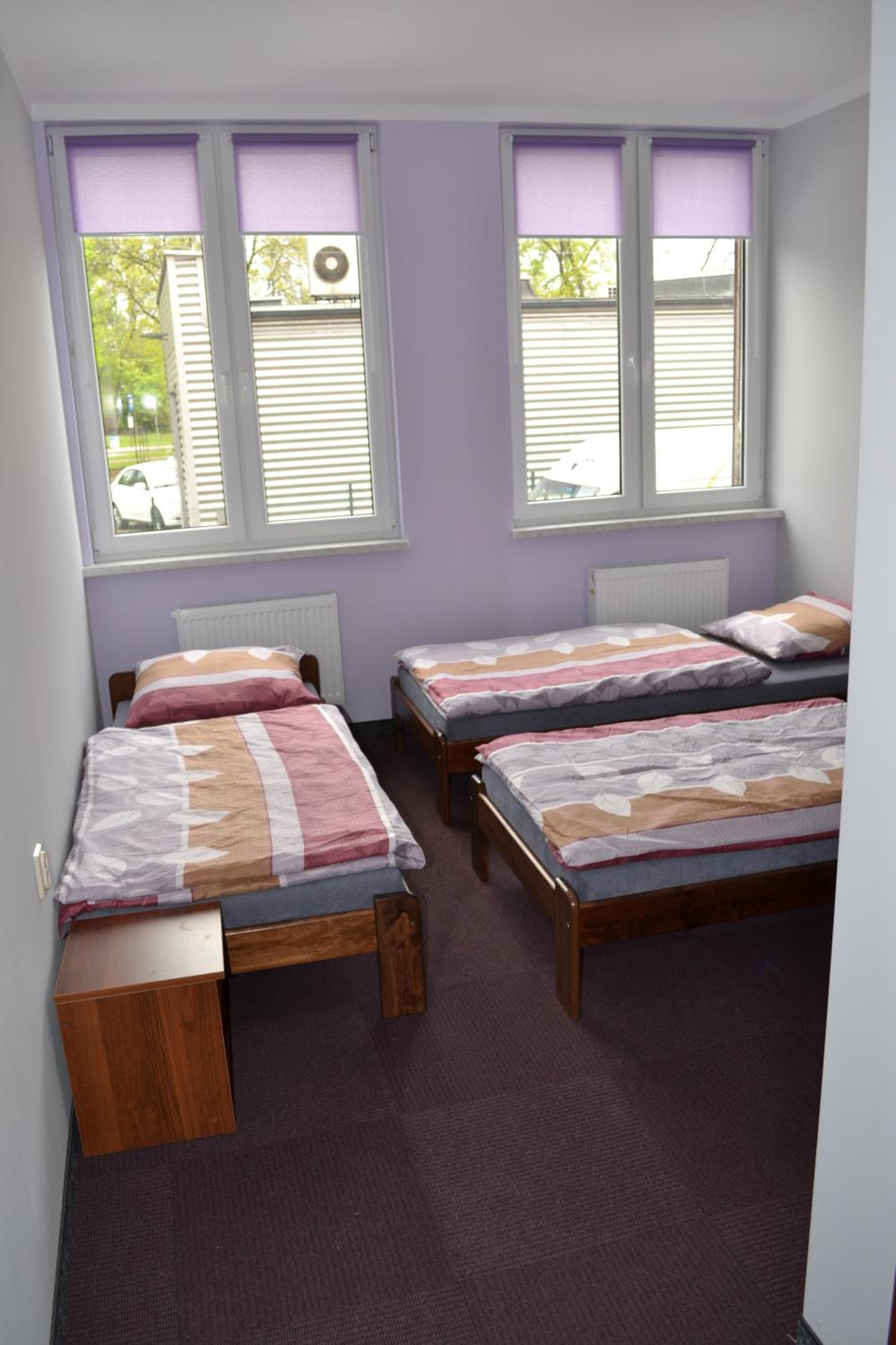 Triple Room with Bathroom - Photo 1