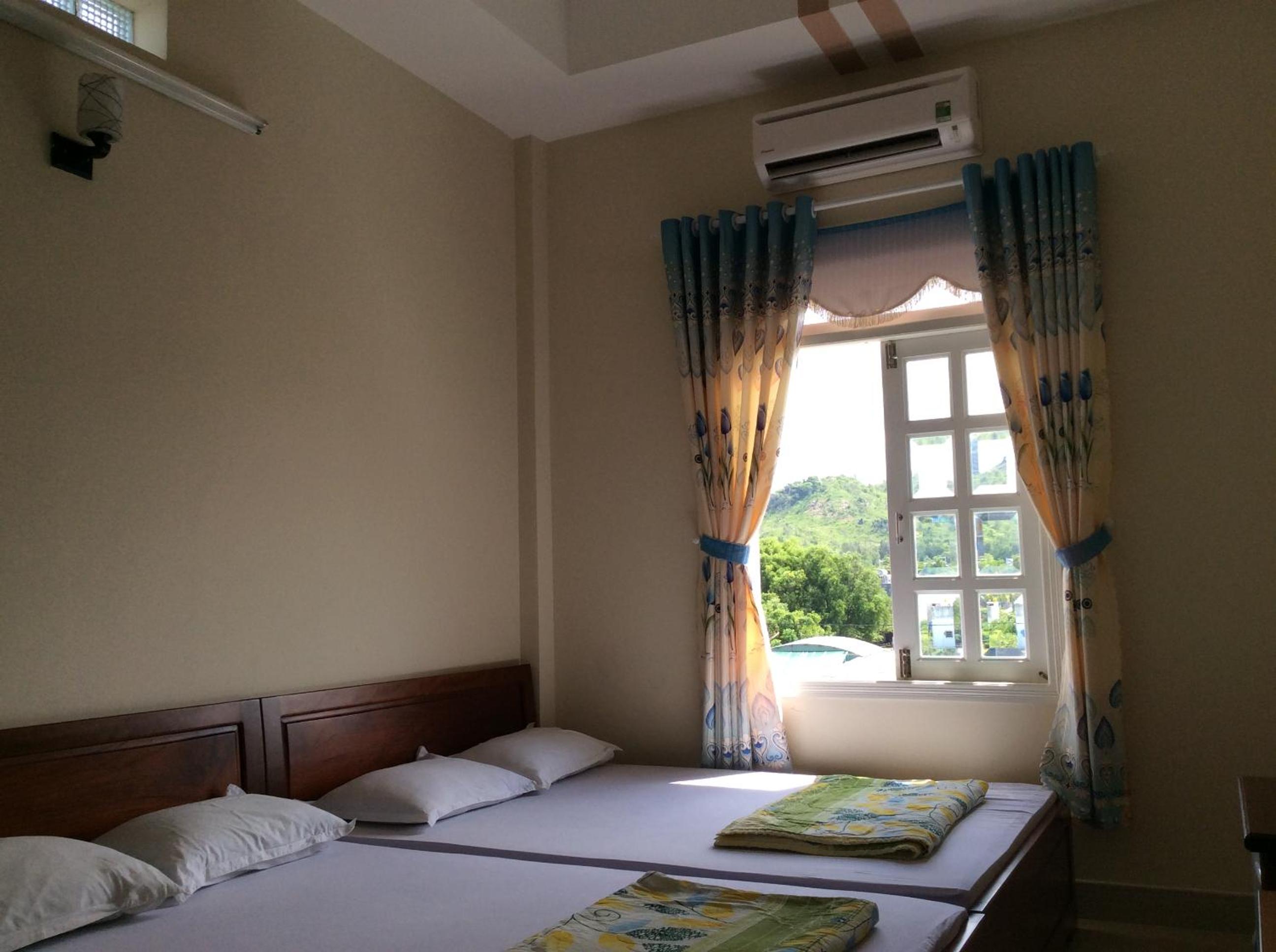 Quadruple Room - Photo 1
