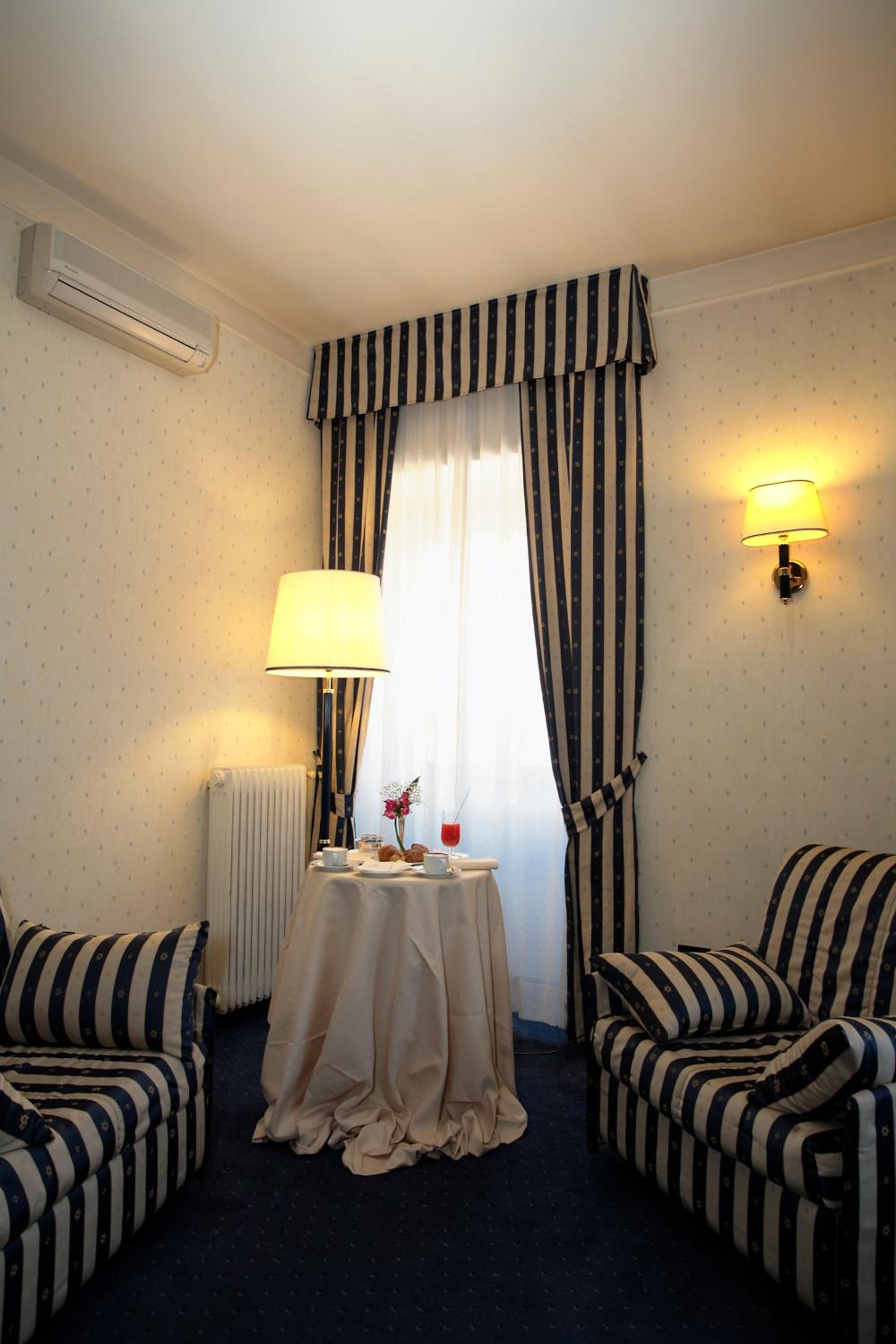 Triple Room photo 3