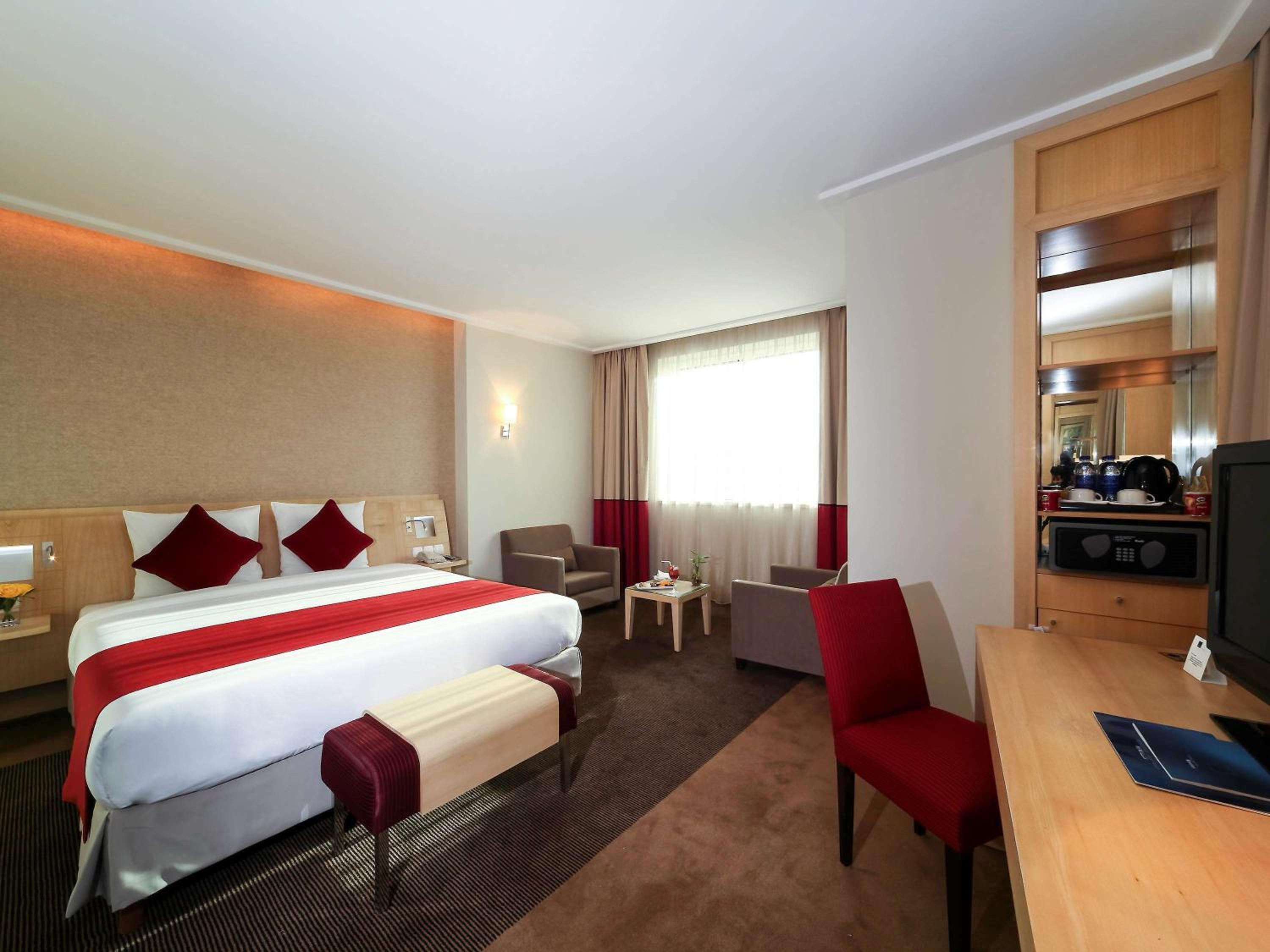 Superior Queen Room