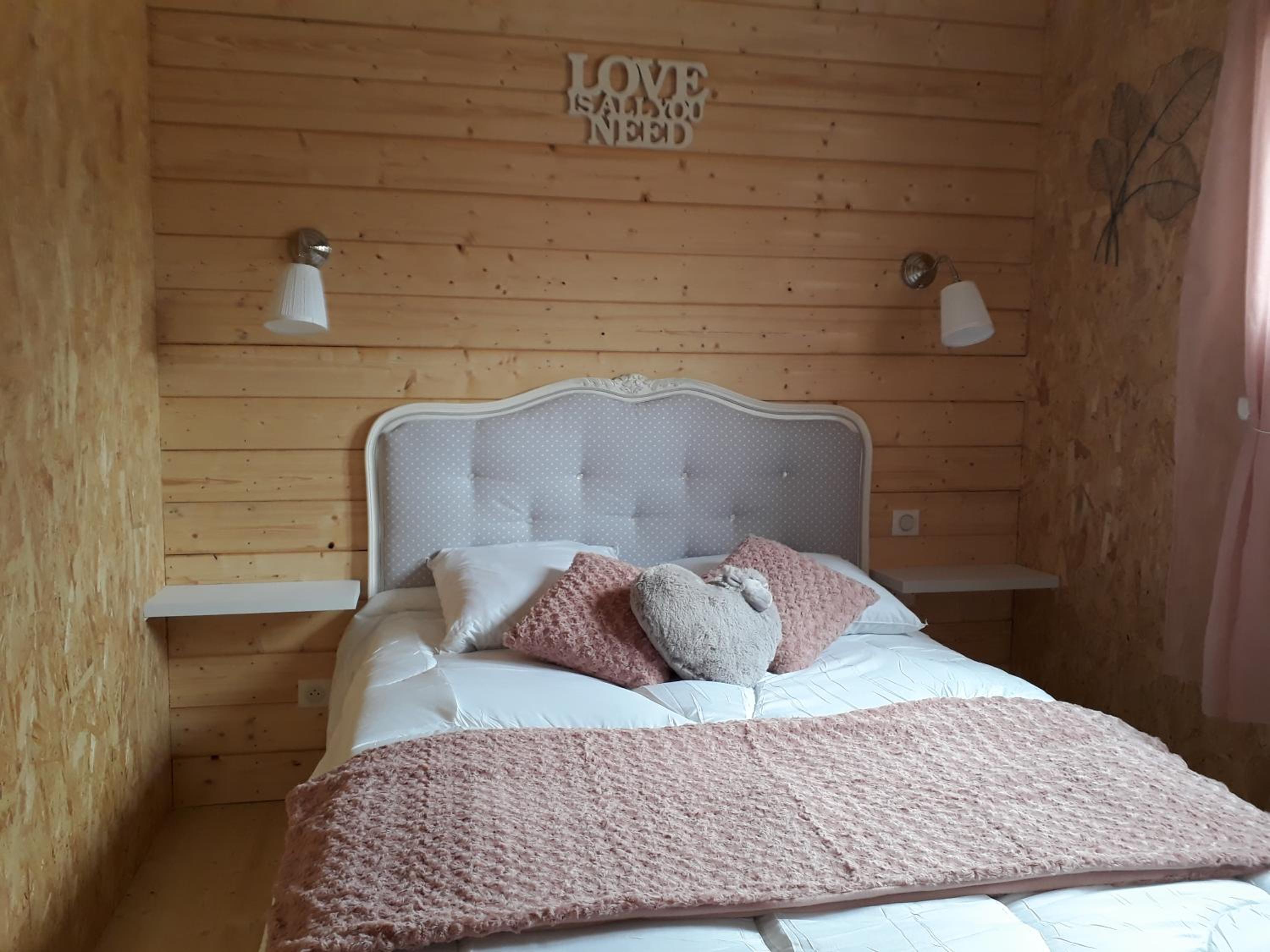 One-Bedroom Chalet photo 1