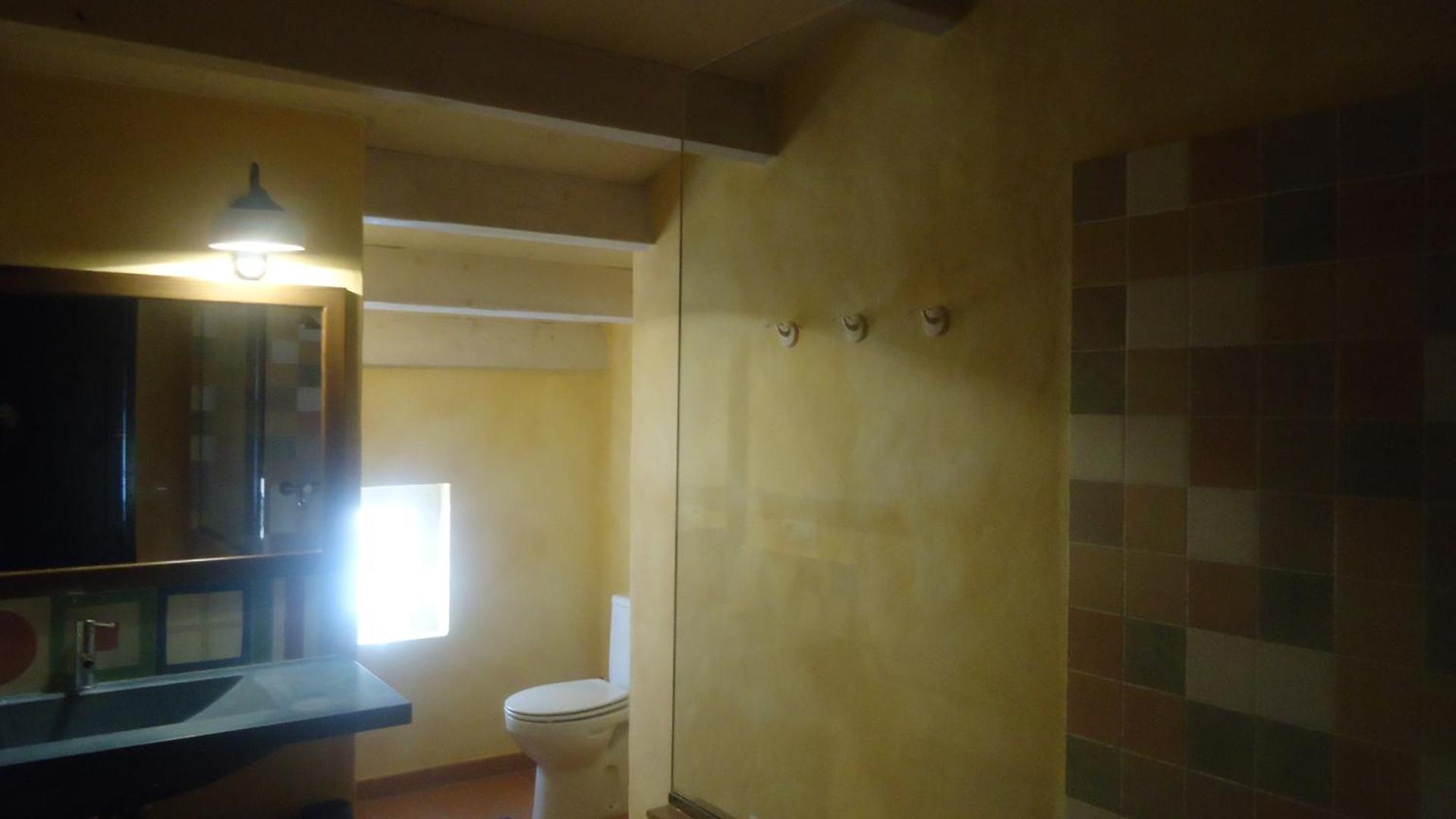 Four-Bedroom House photo 3