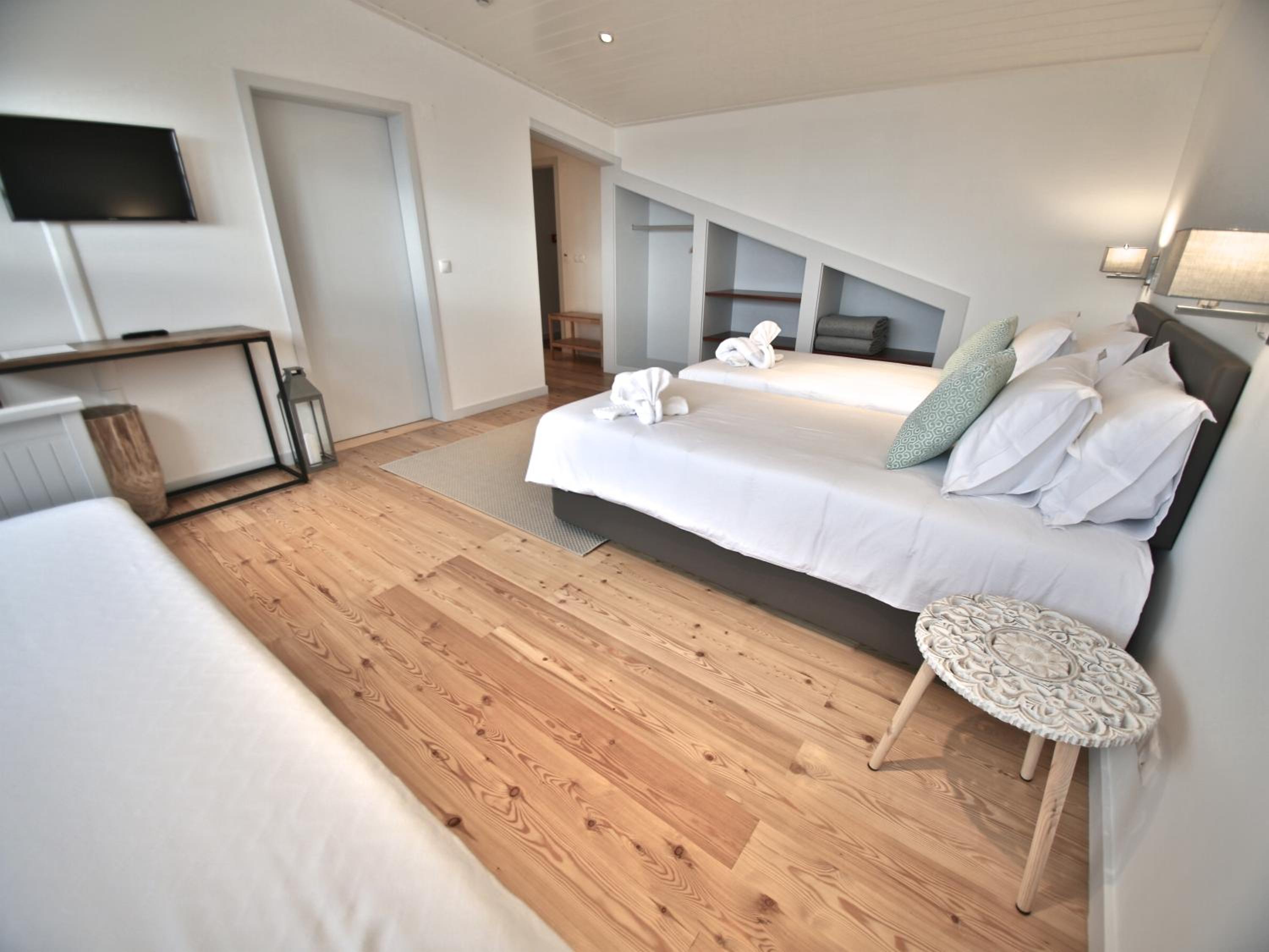 Deluxe Double or Twin Room with Ocean View