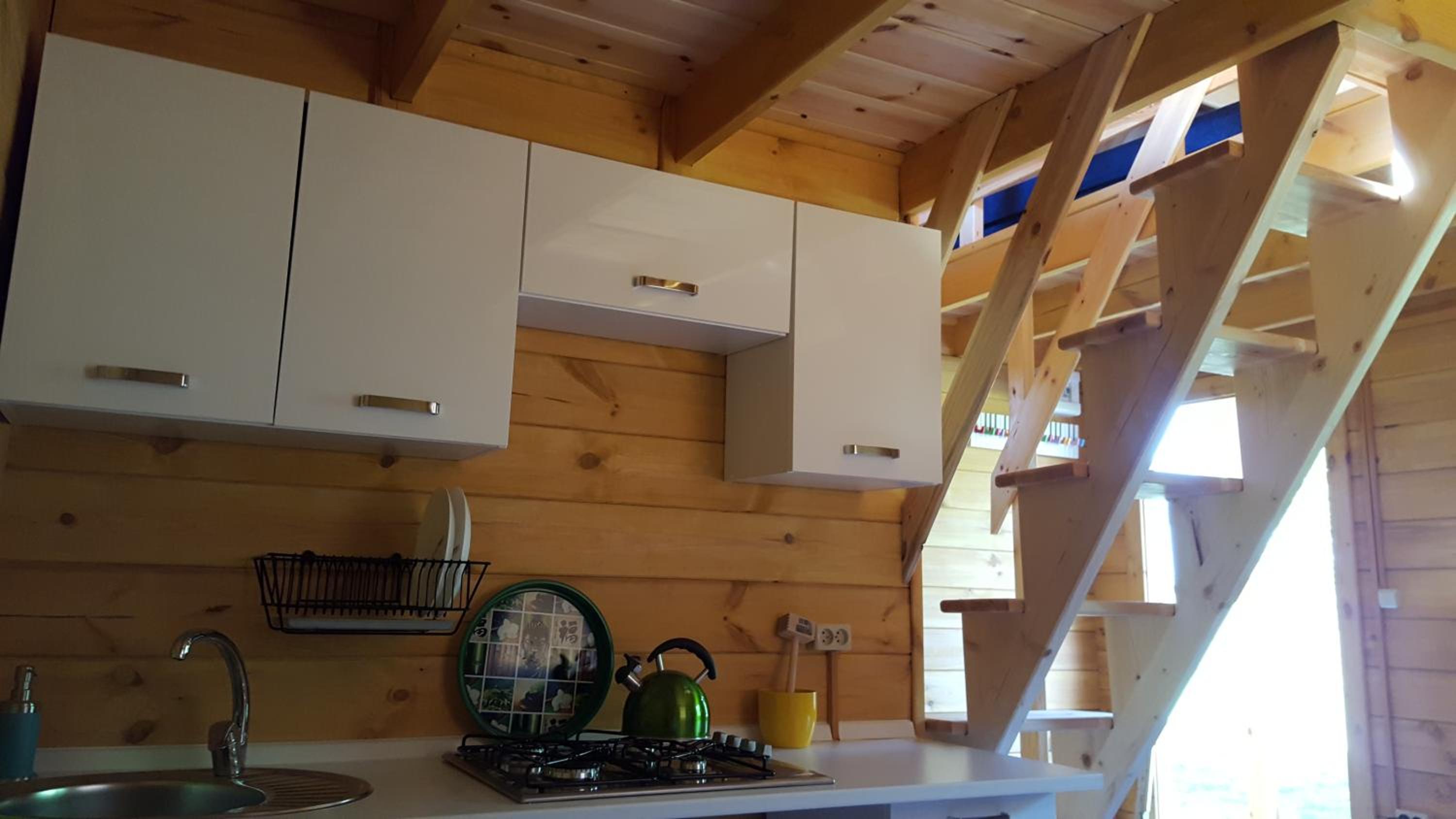 One-Bedroom House - Photo 21