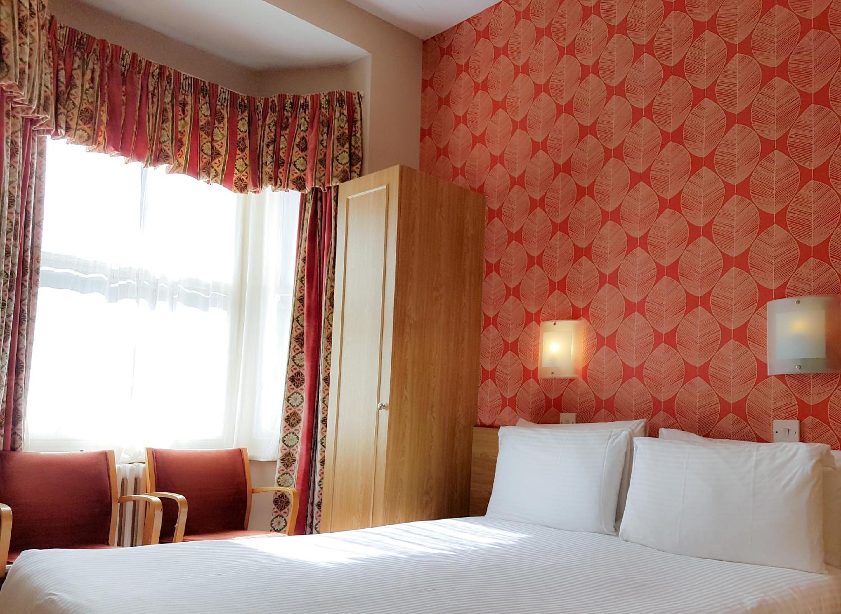 Compact Double Room - Photo 5