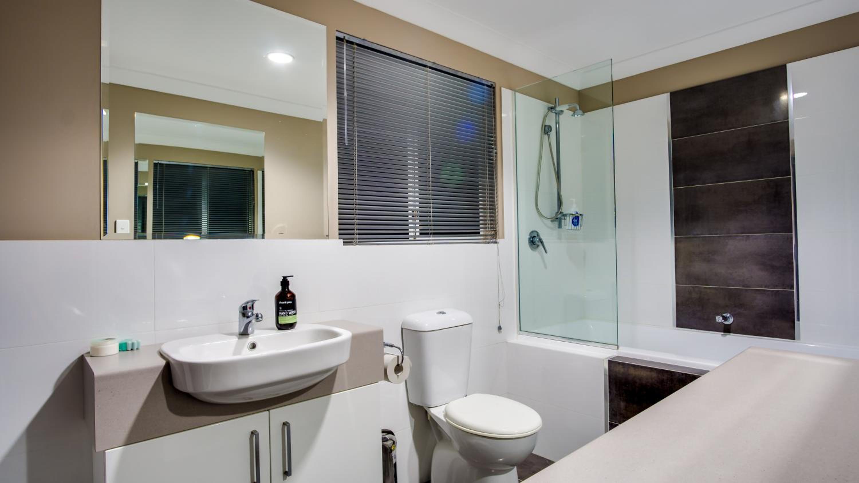 Deluxe Double Room with Sea View photo 3