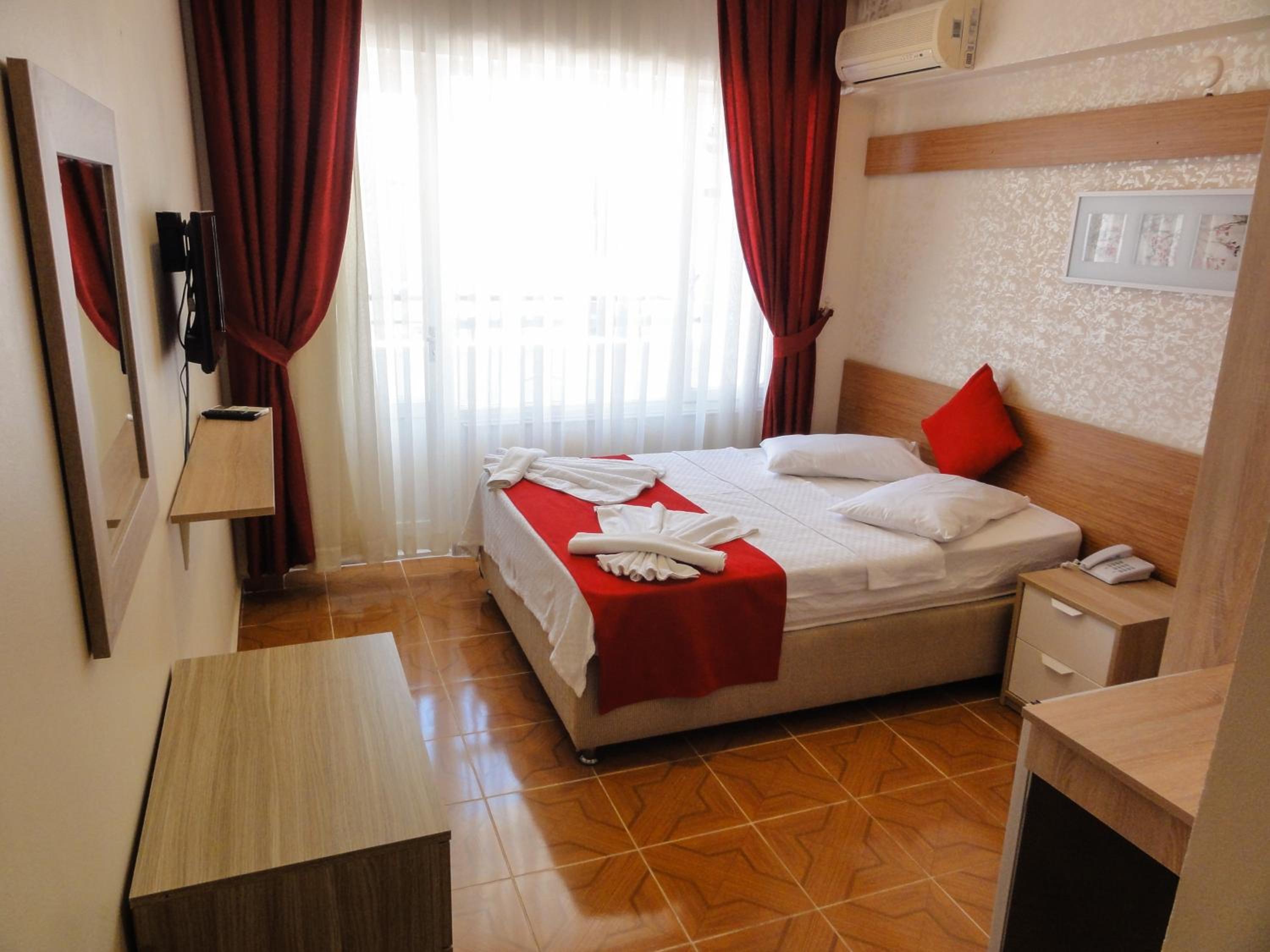 Double or Twin Room - Photo 1