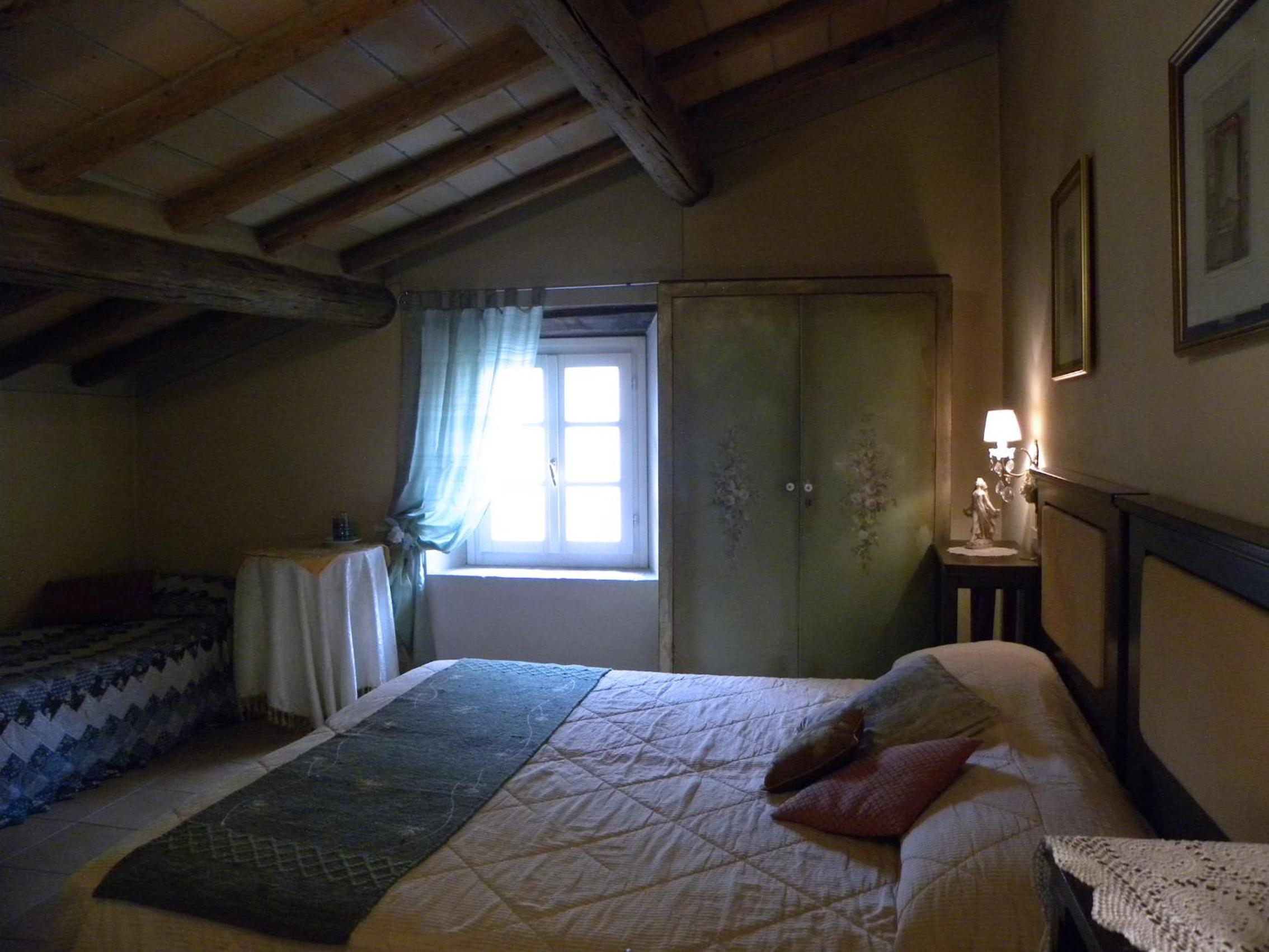 Comfort Triple Room with Shower - Photo 2