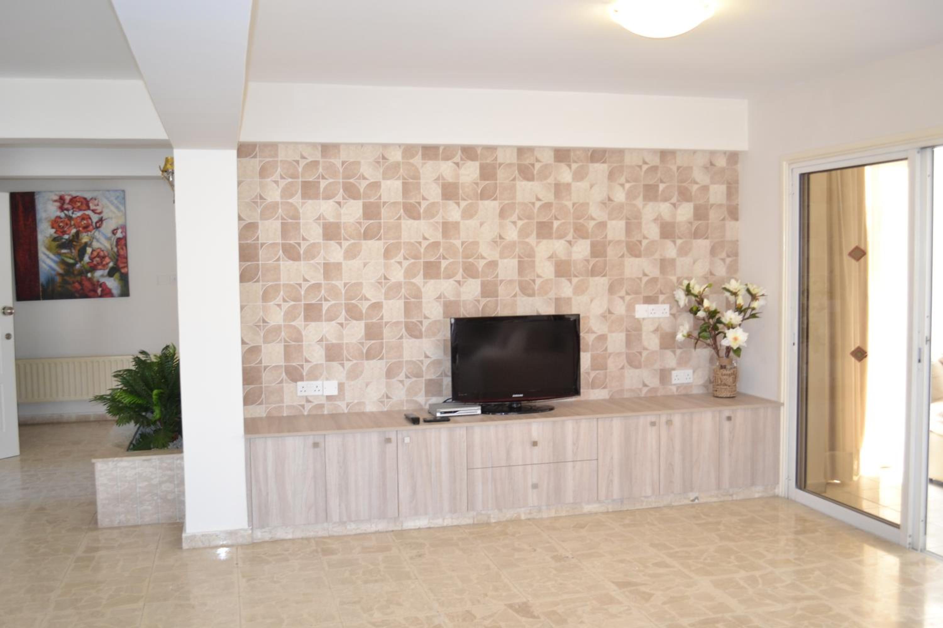 Three-Bedroom Suite photo 1