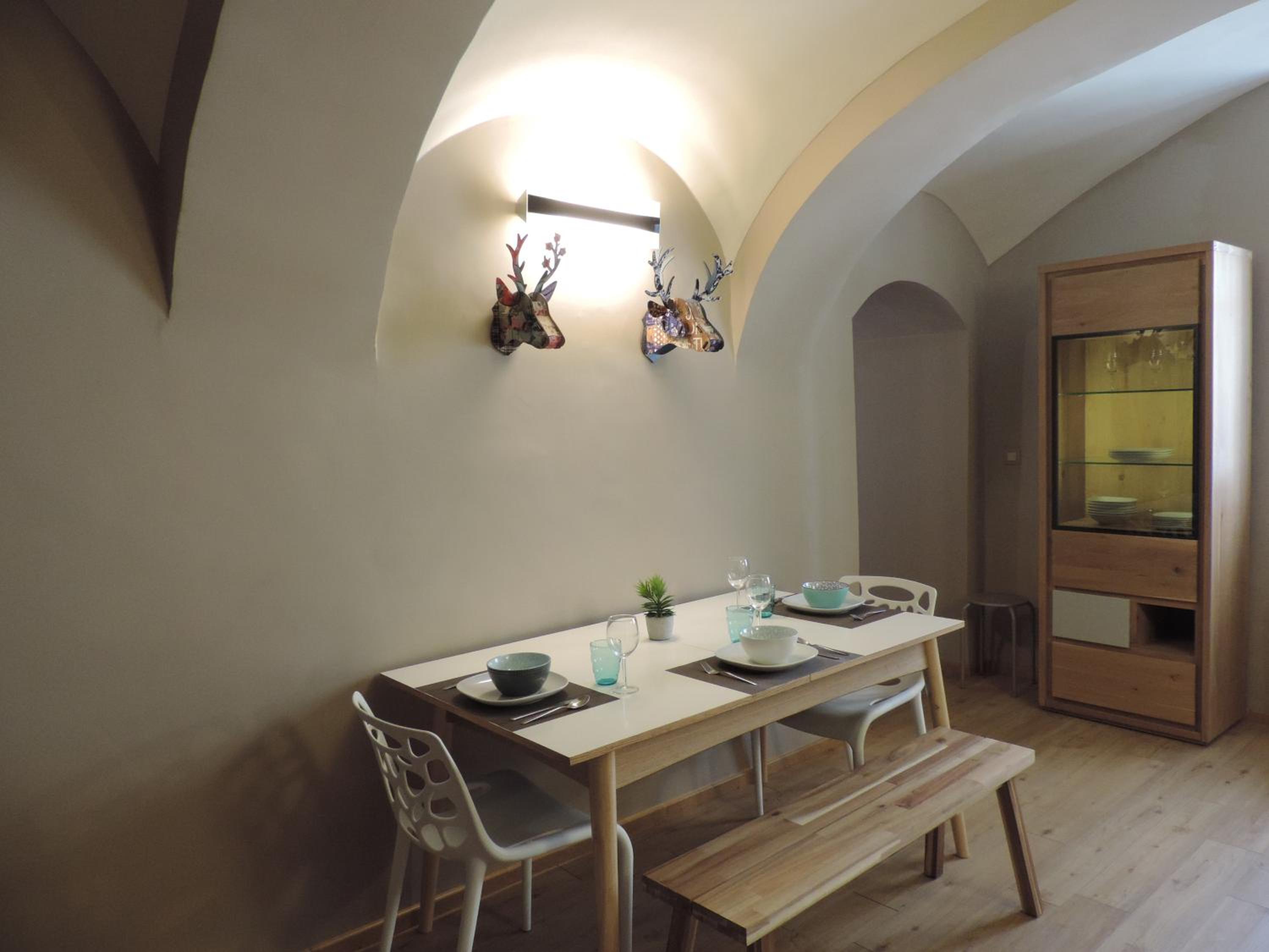 One-Bedroom Apartment - Photo 29