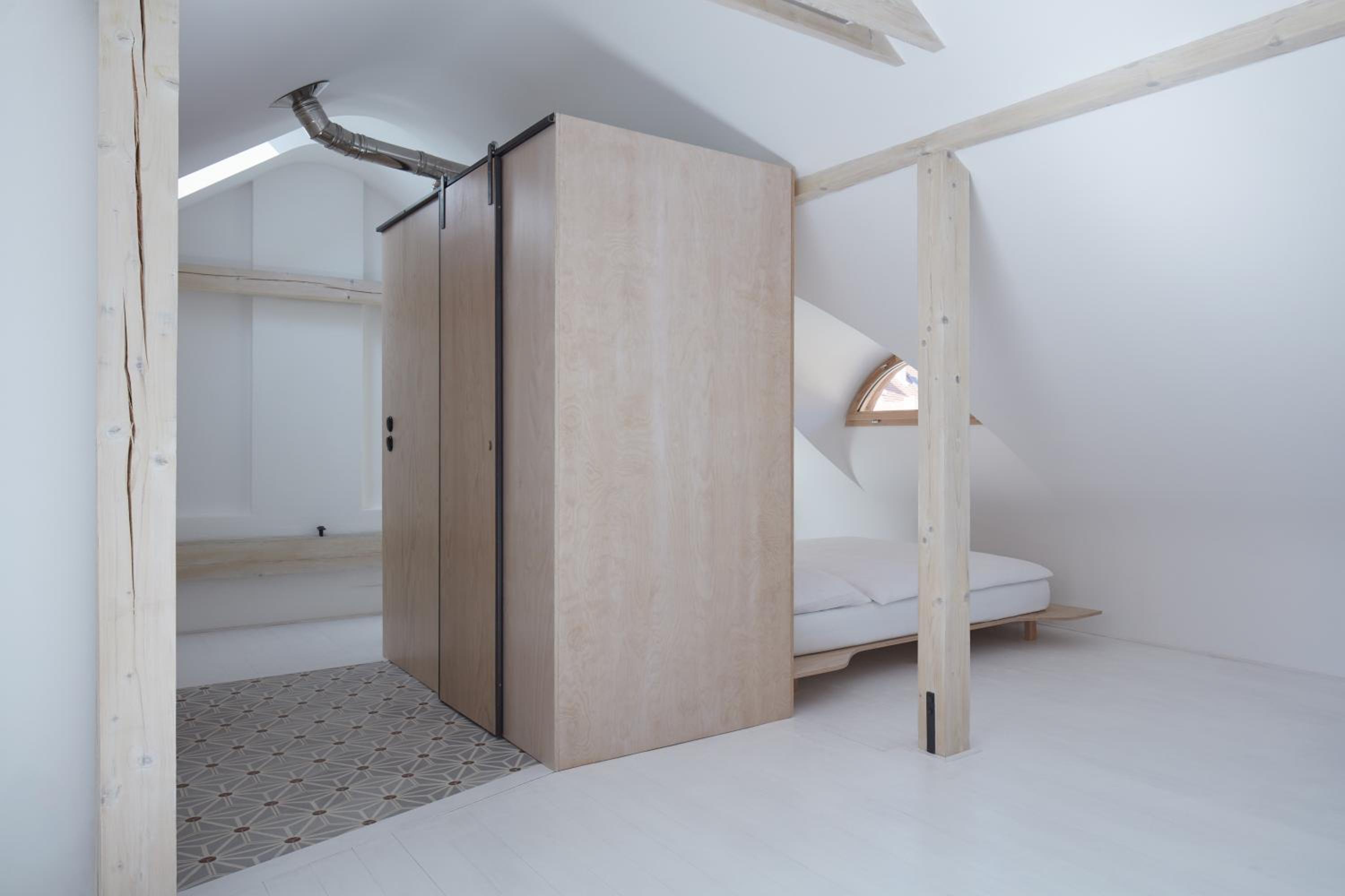 Double Room with Extra Bed photo 2