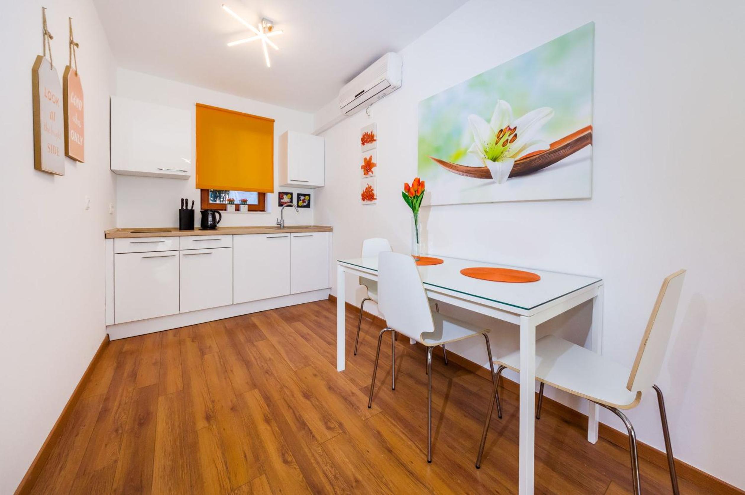 Studio Apartment