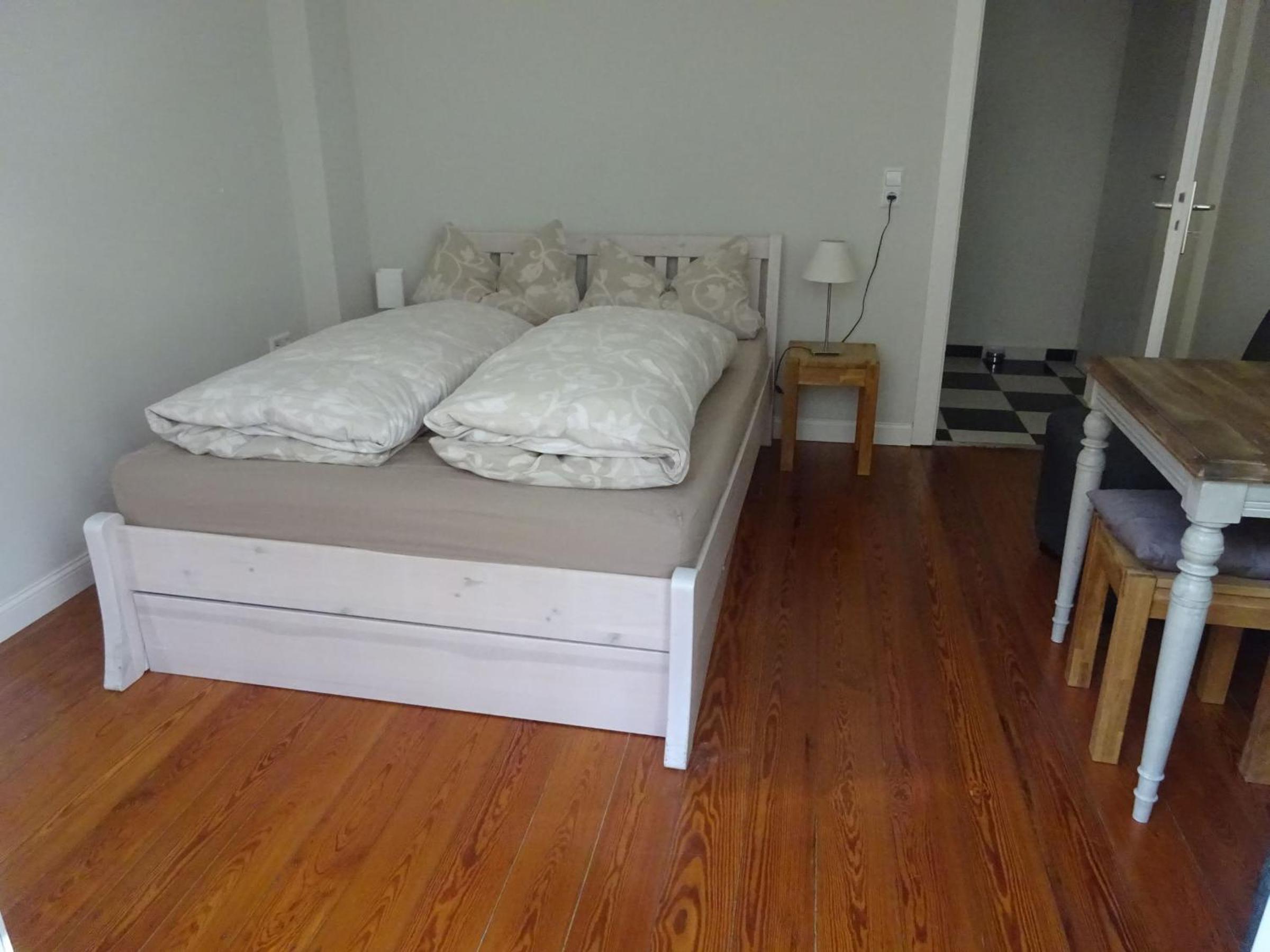 One-Bedroom Apartment with Garden View photo 2