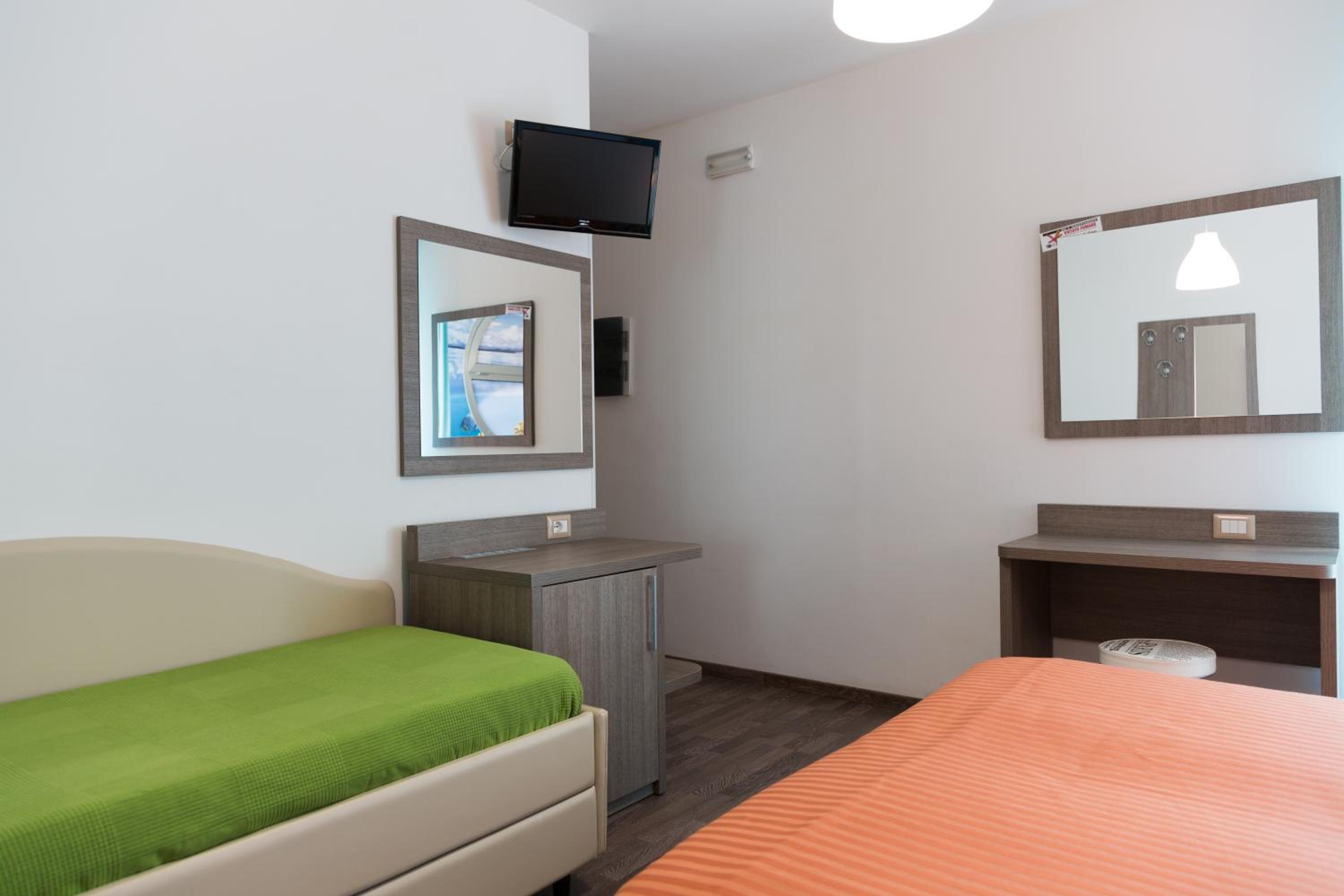 Quadruple Room With Terrace