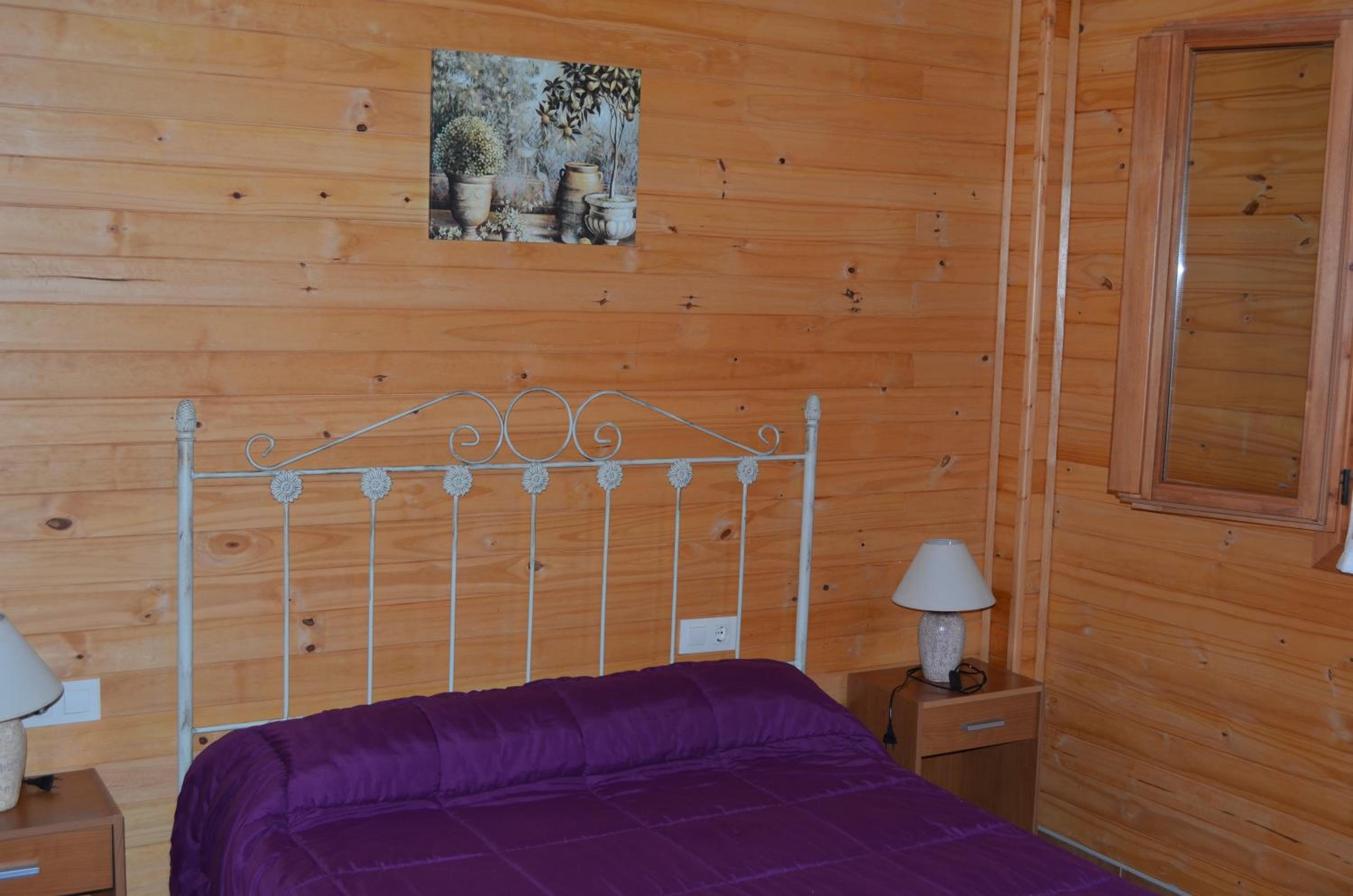 Bungalow de una habitación con vista a la montaña