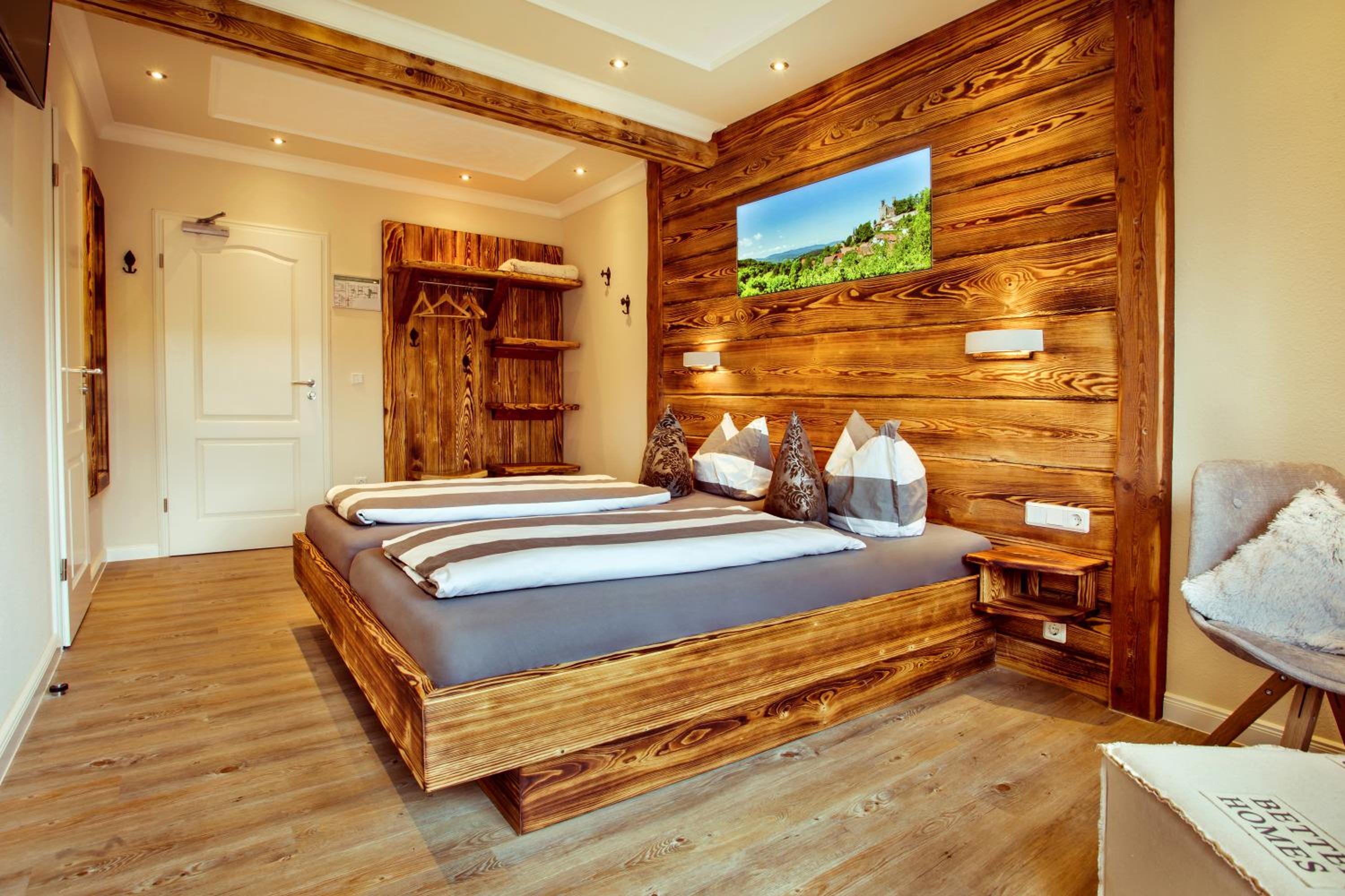 Double Room - Photo 4