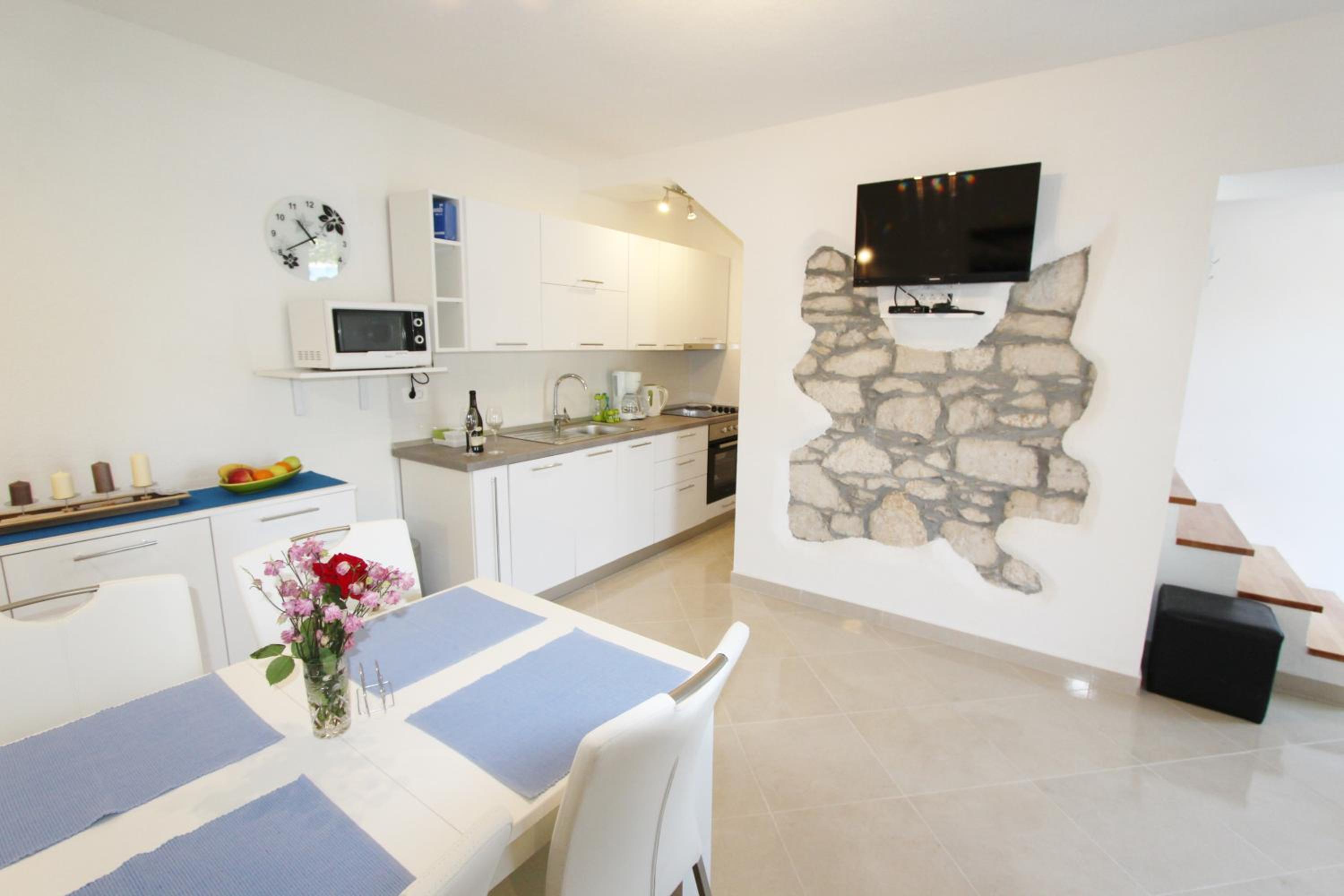 Apartment with Sea View photo 3