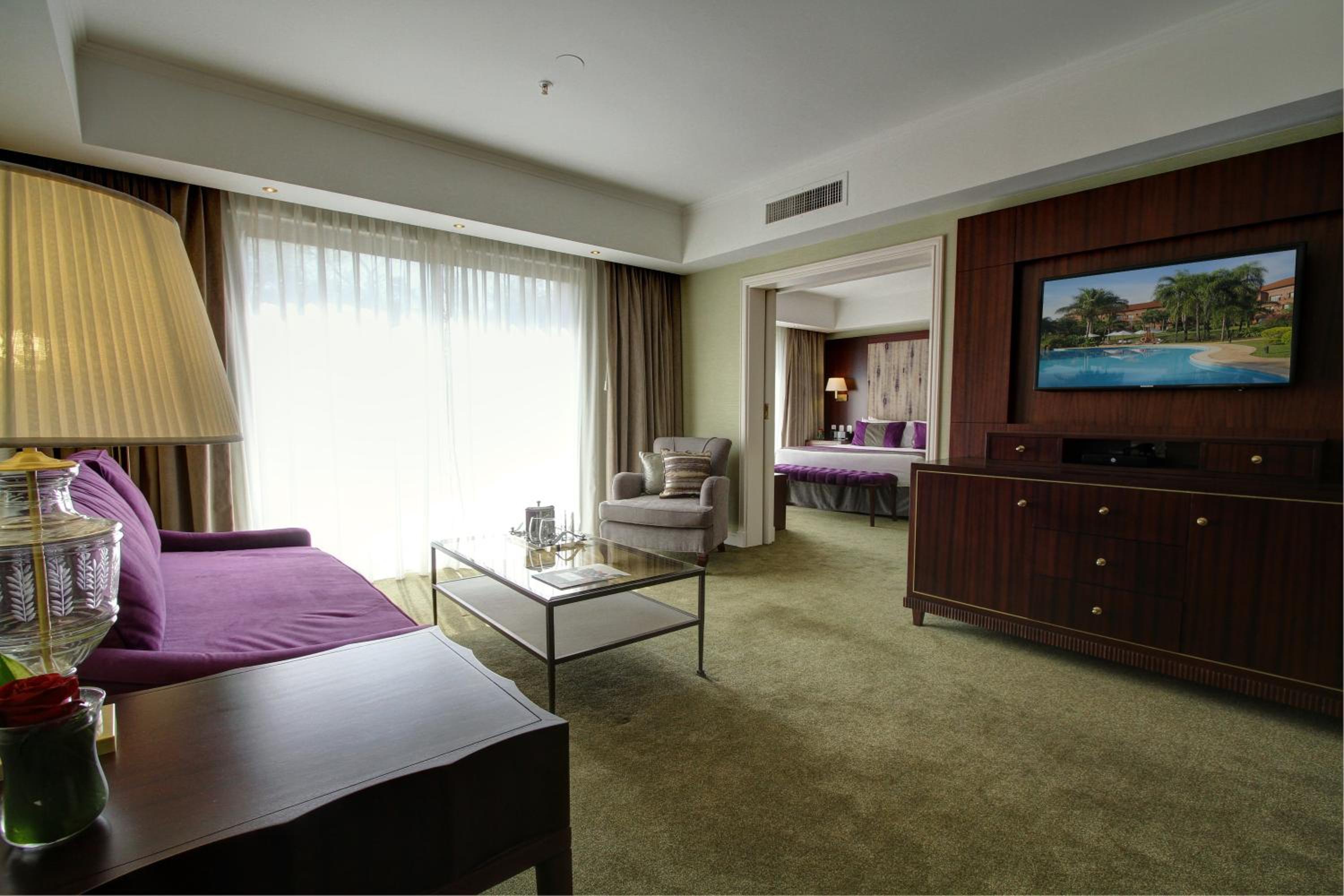 Paradise Double Suite photo 2