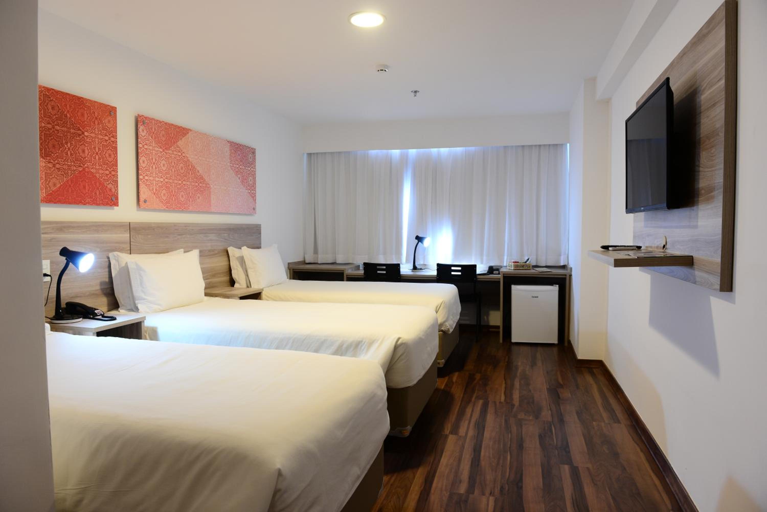 Superior Triple Room photo 2