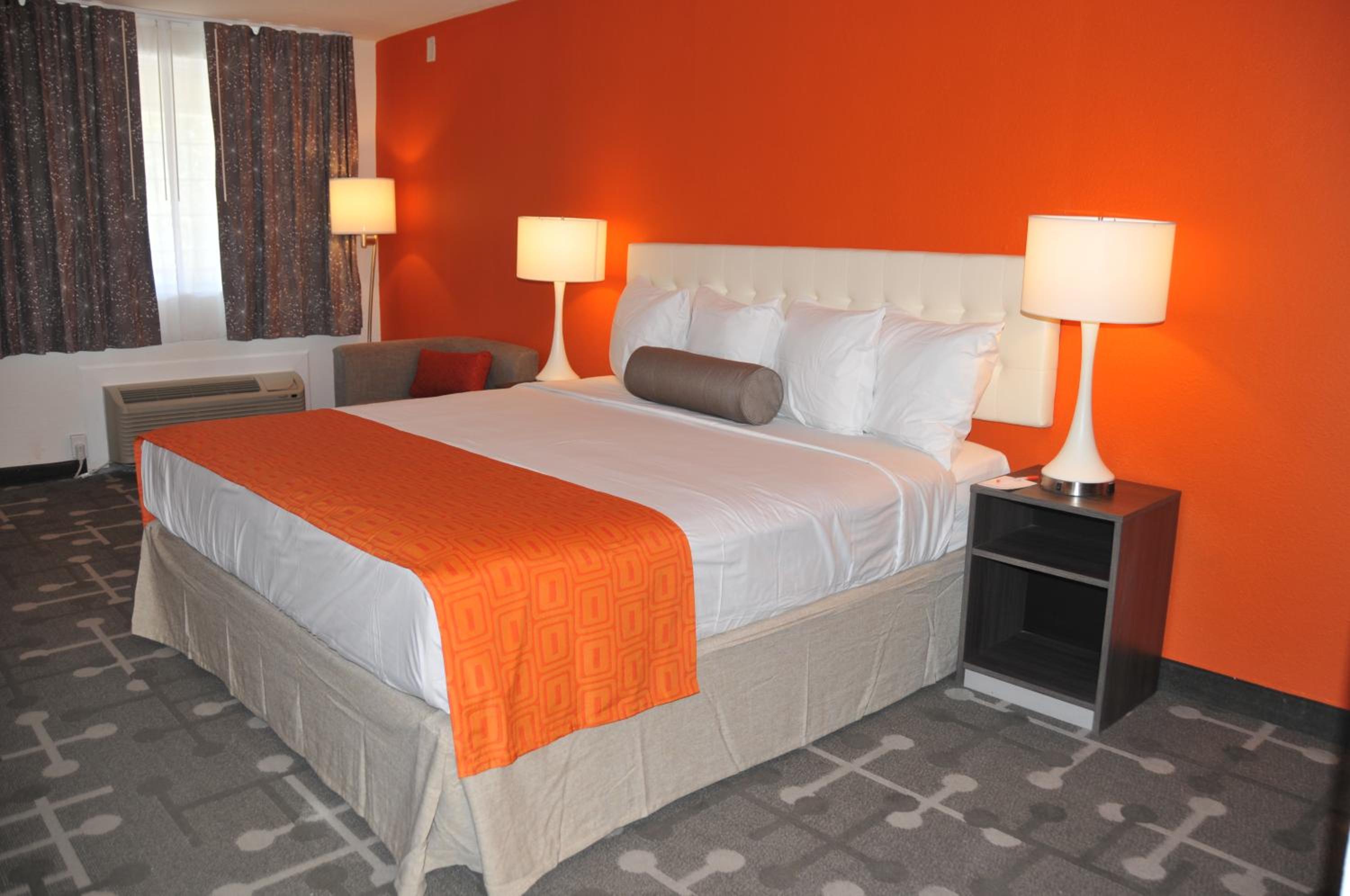 King Room - Disability Access/Non-Smoking - Photo 1