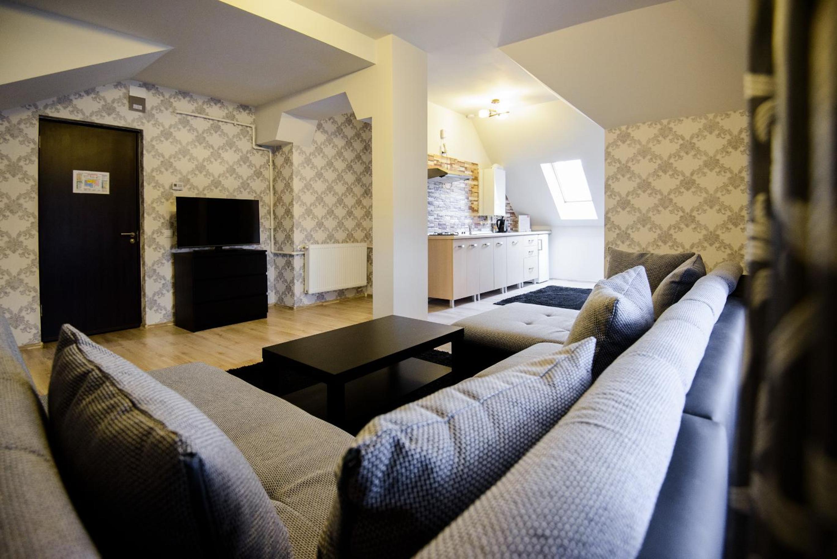 Apartment - Split Level