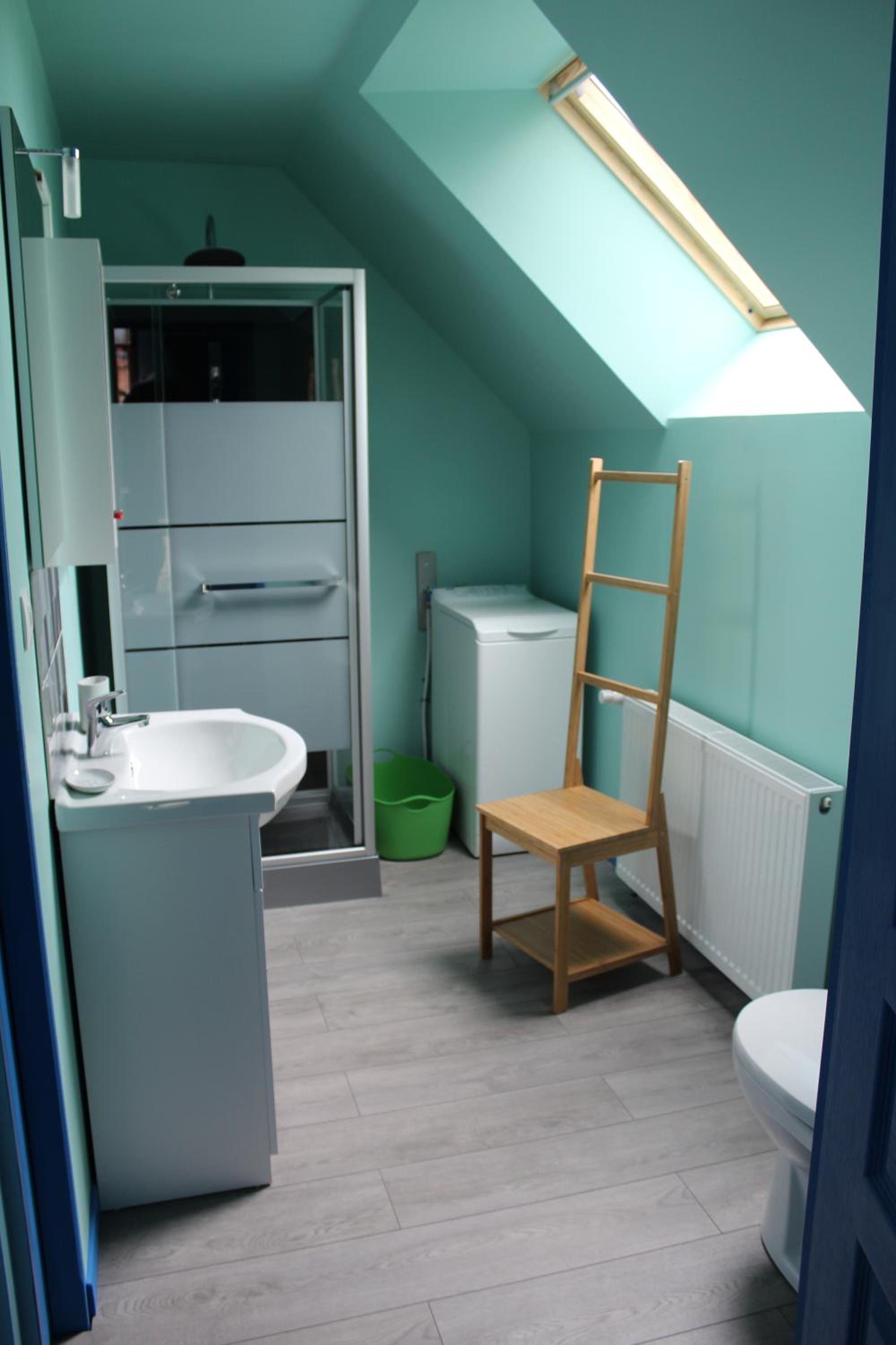 Two-Bedroom House - Photo 9