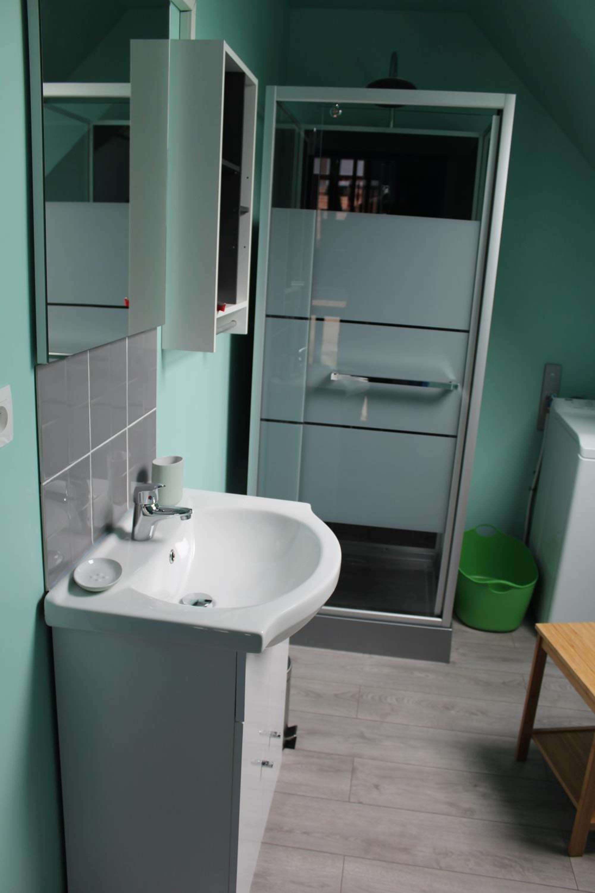Two-Bedroom House - Photo 10