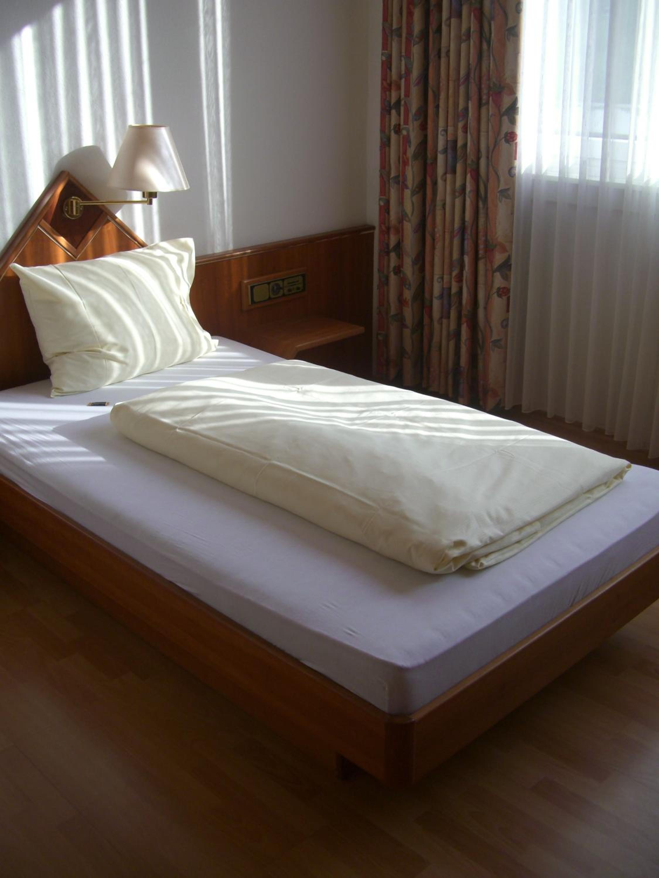 Standard Single Room photo 2