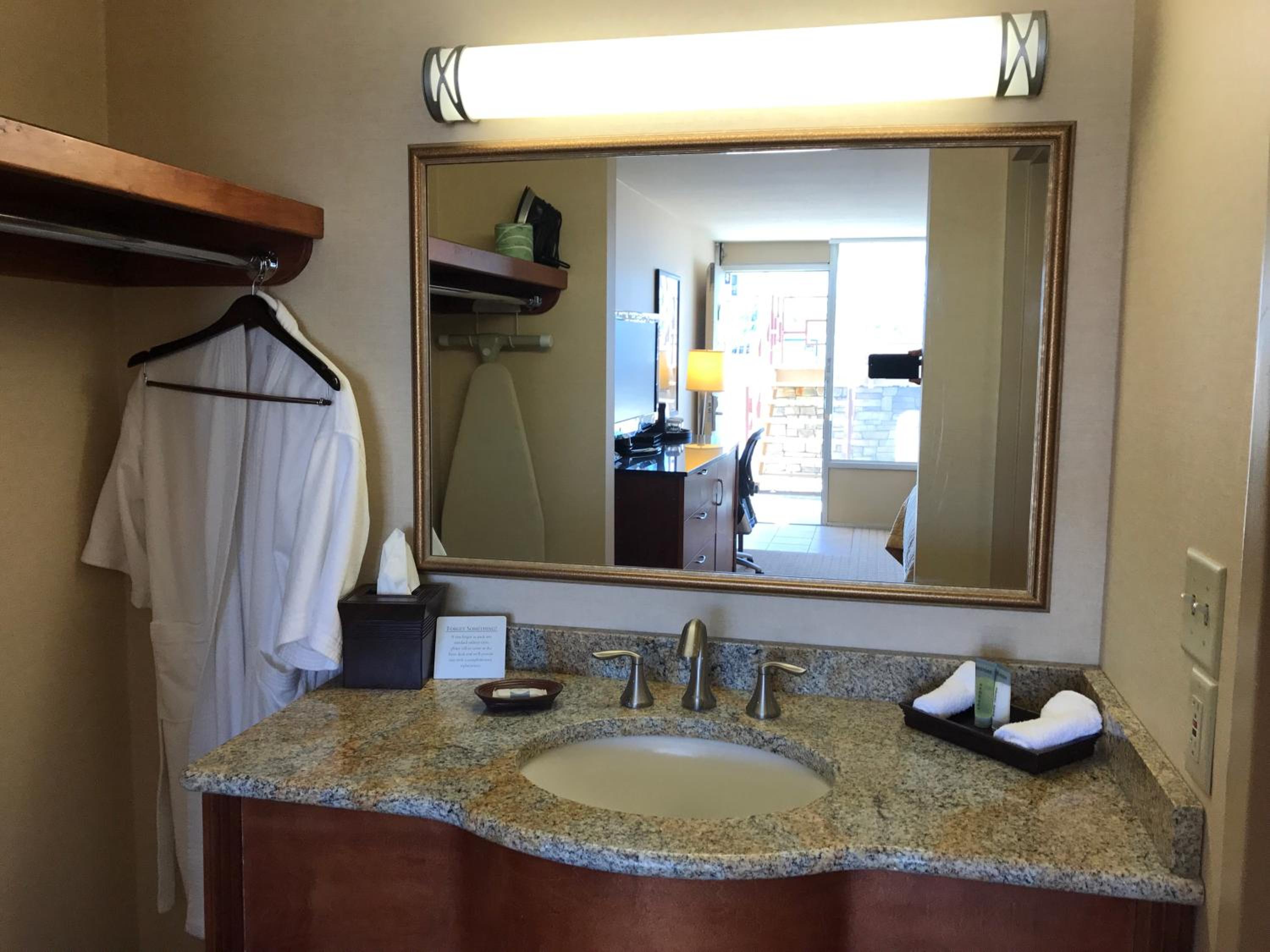 Executive King Room - Photo 5