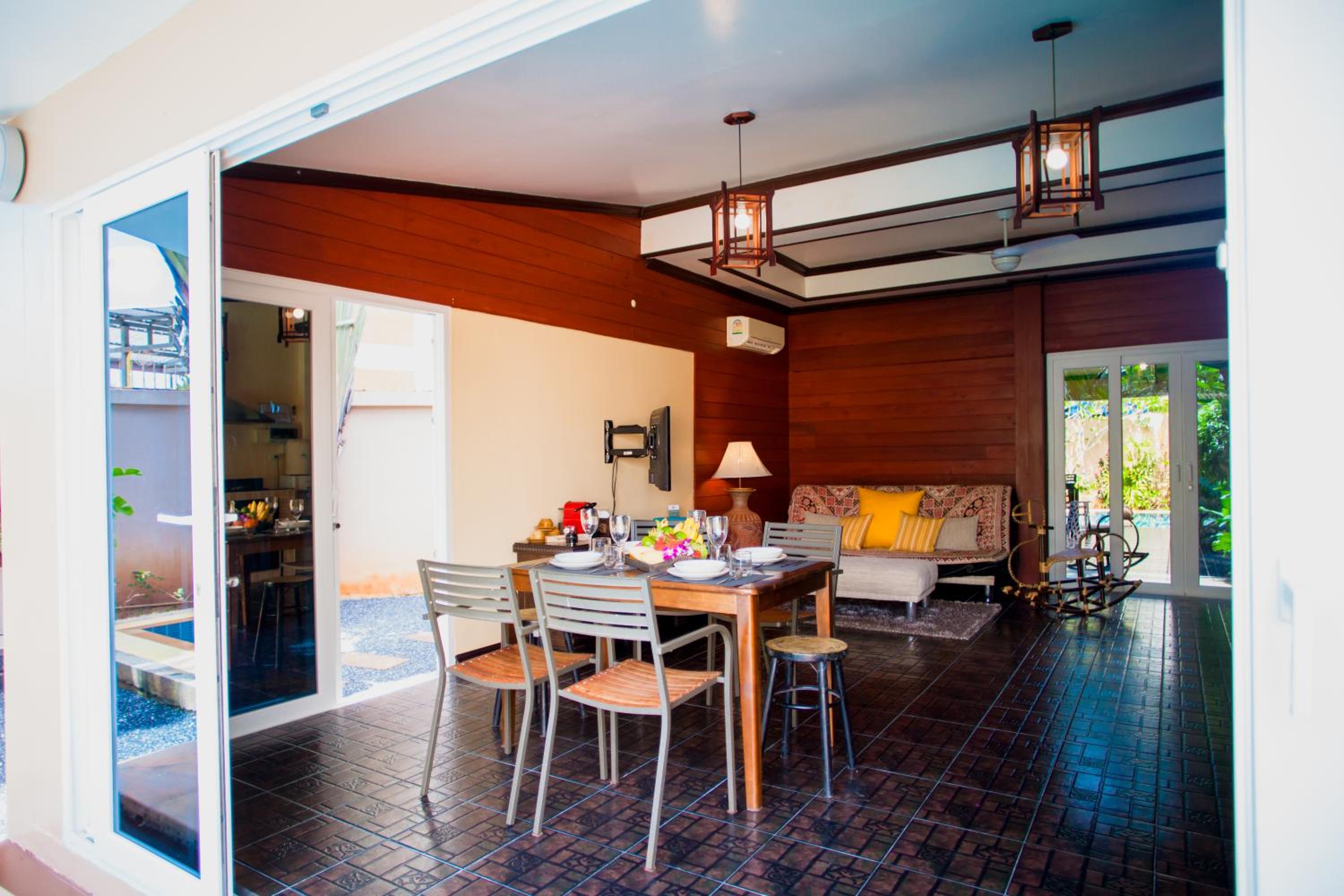 One-Bedroom Villa with Private Pool - Photo 31