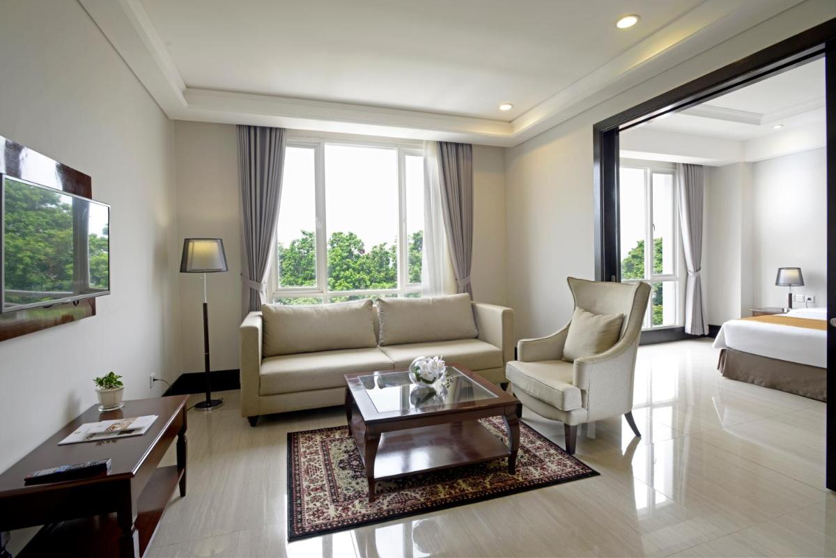 The Sahira Suite Room photo 3