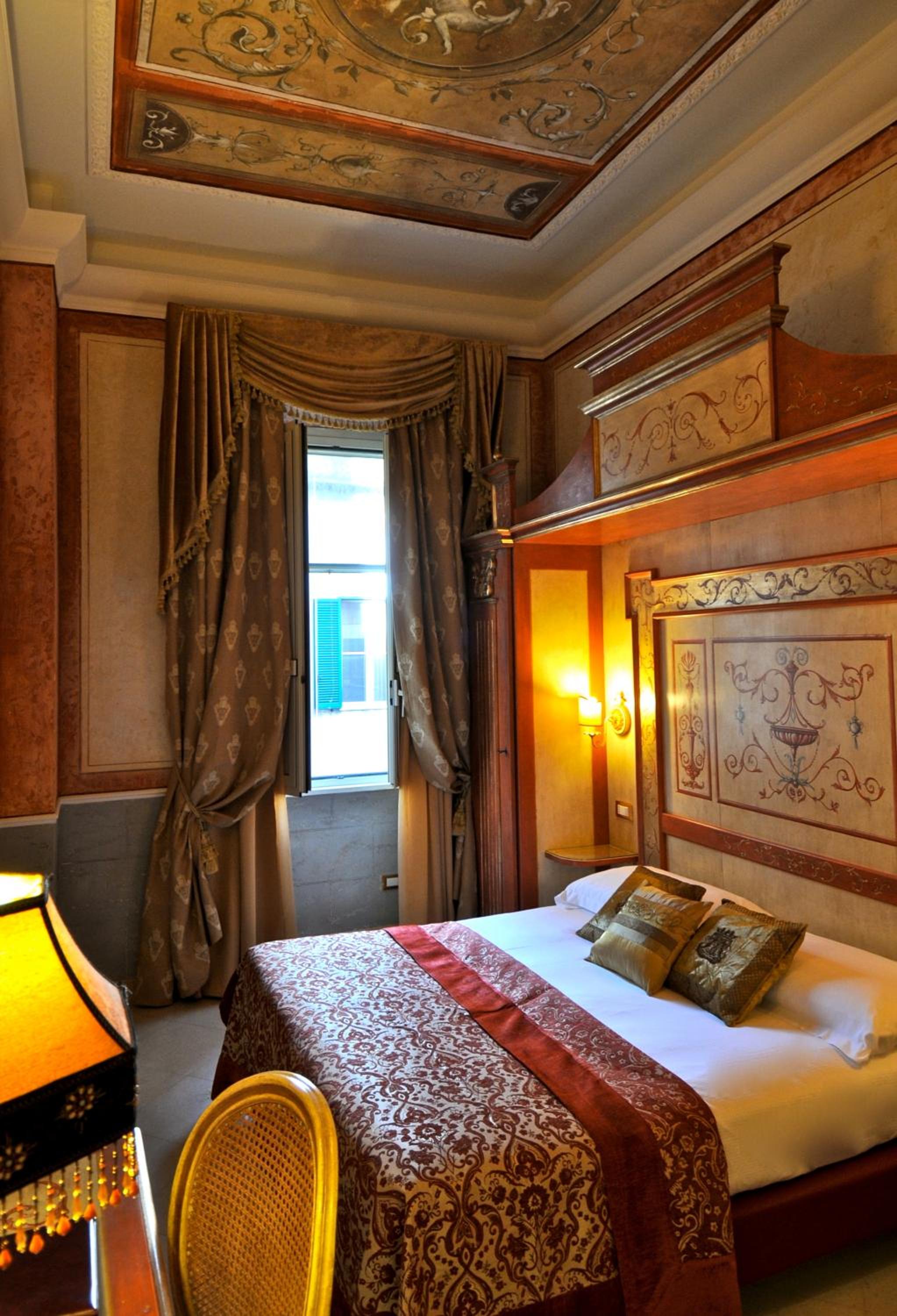 Classic Double or Twin Room photo 1