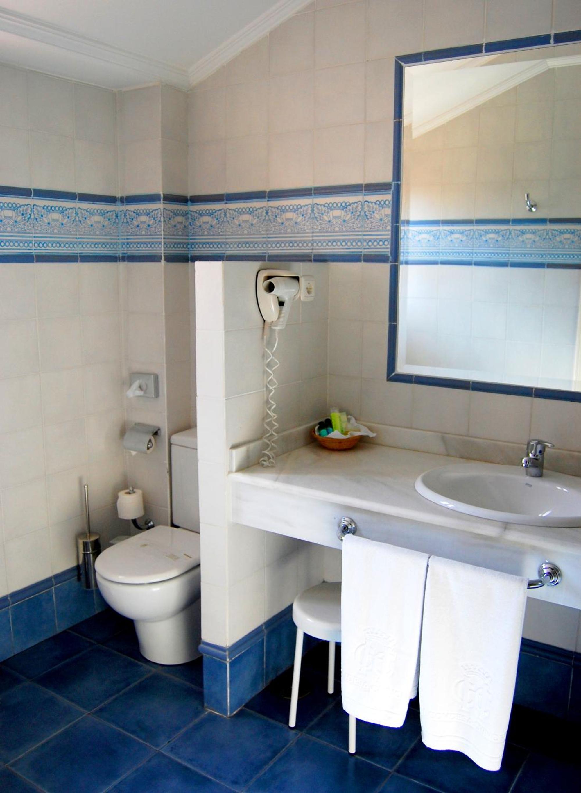 Double Room with Matrimonial Bed - Photo 2