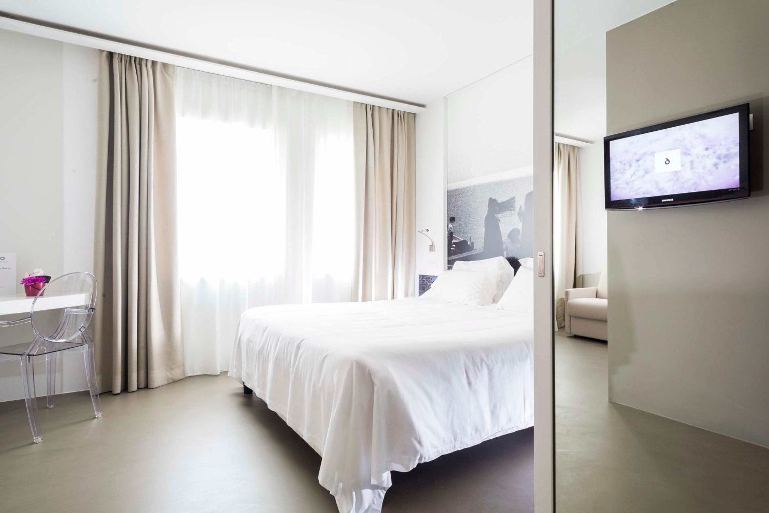 Design Double Room - Photo 3