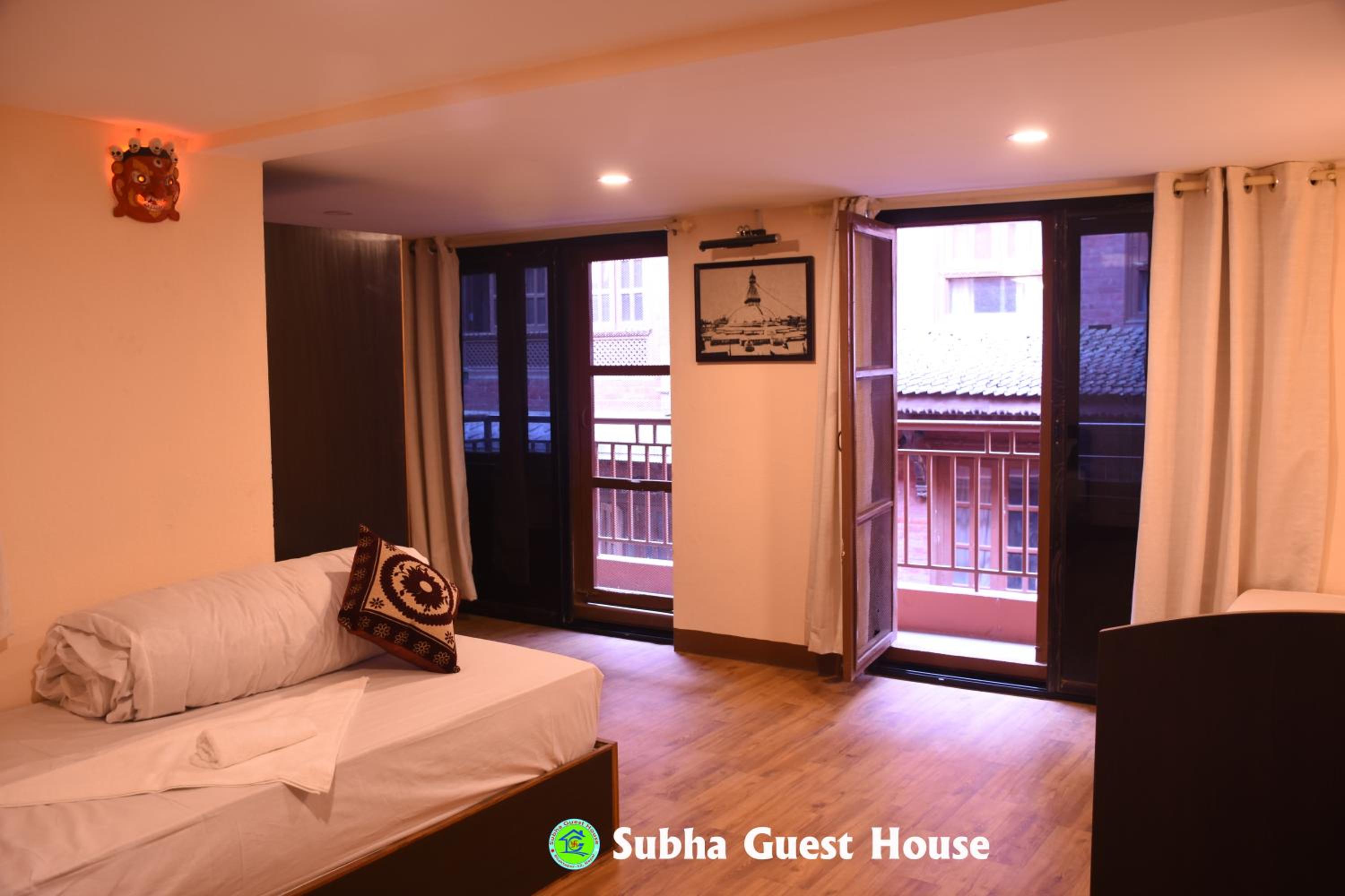 Twin Room with Balcony photo 1