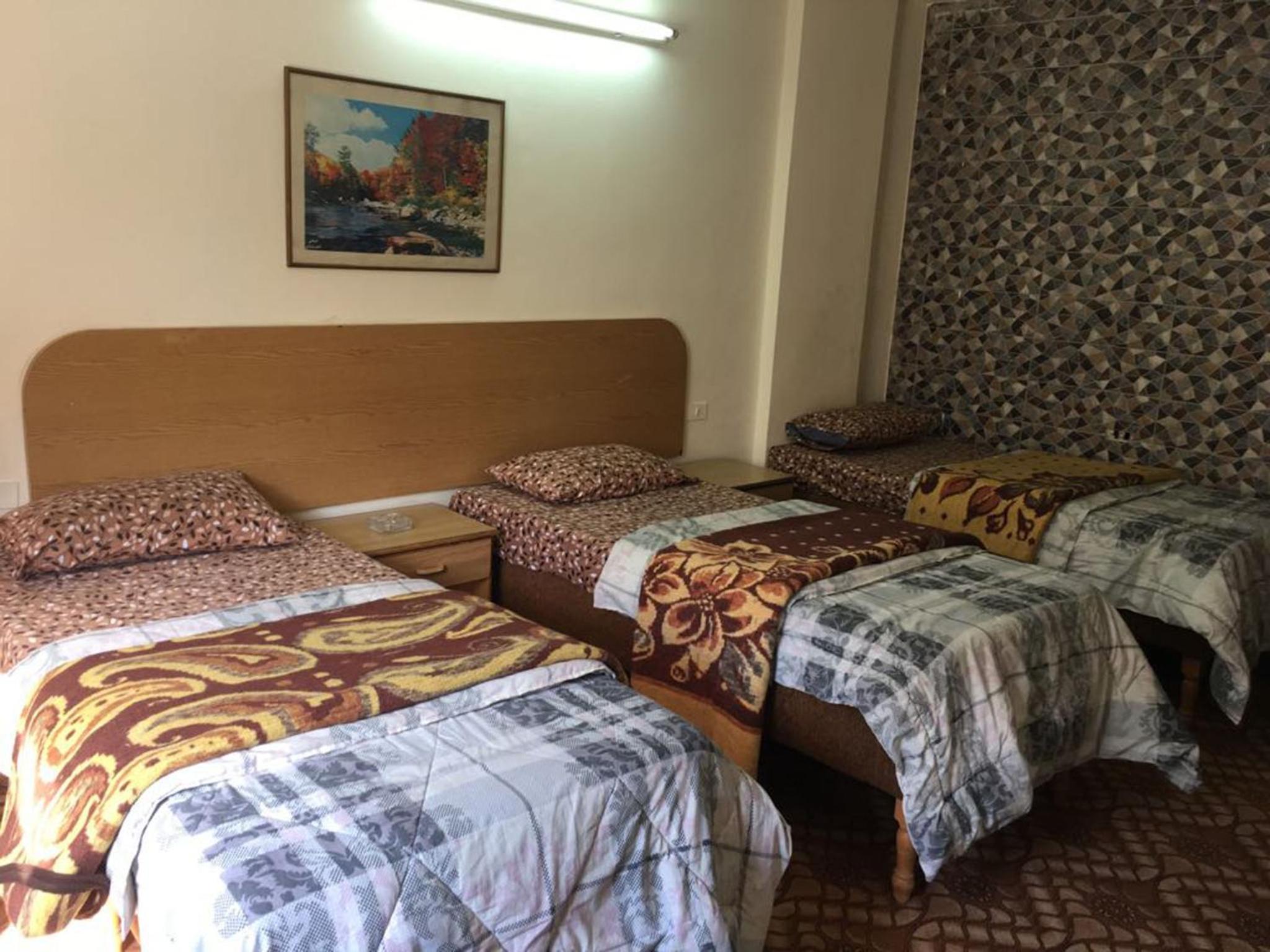 Triple Room - Photo 6