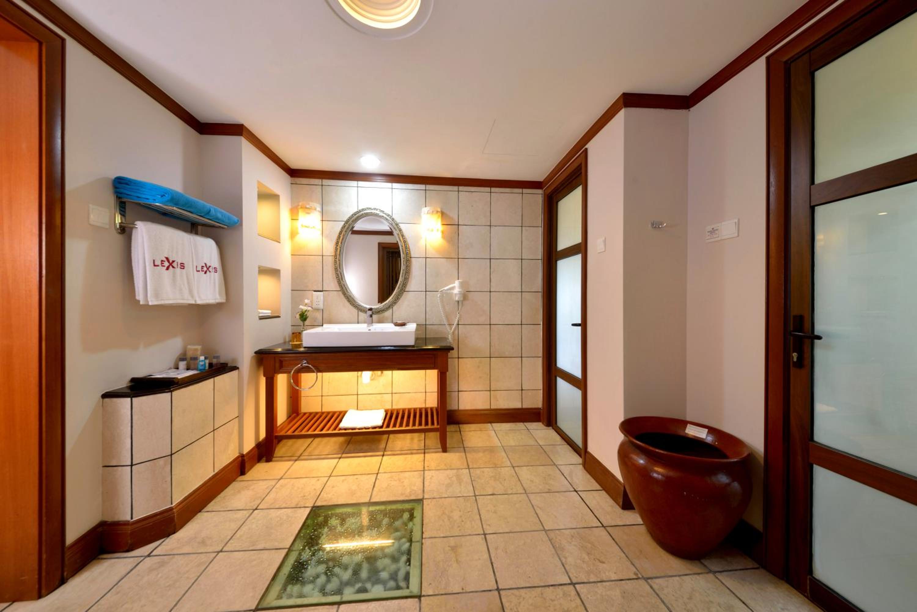 Garden Pool Villa (Lower) - Photo 4