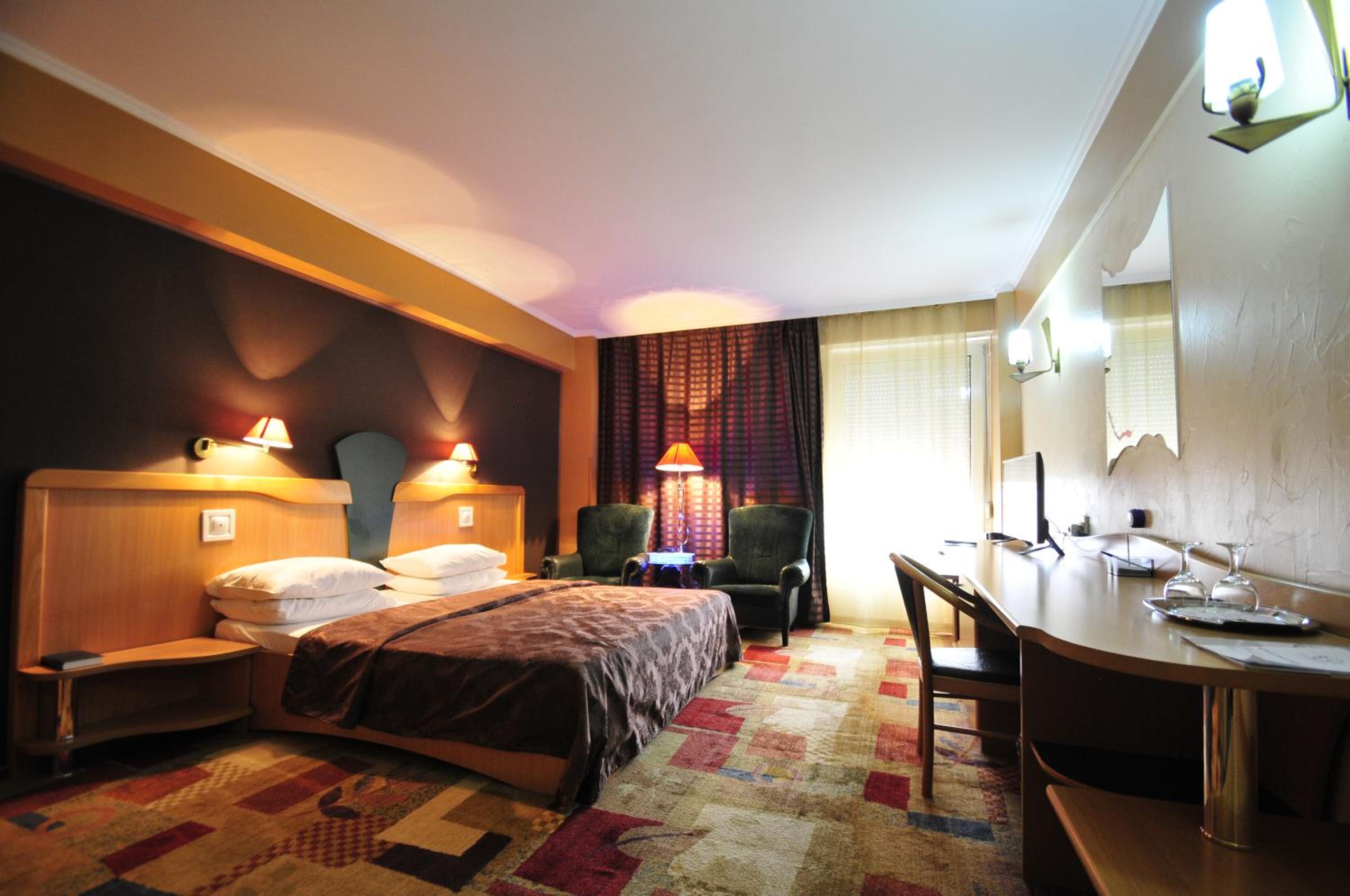 Superior Double or Twin Room 4* - Photo 2
