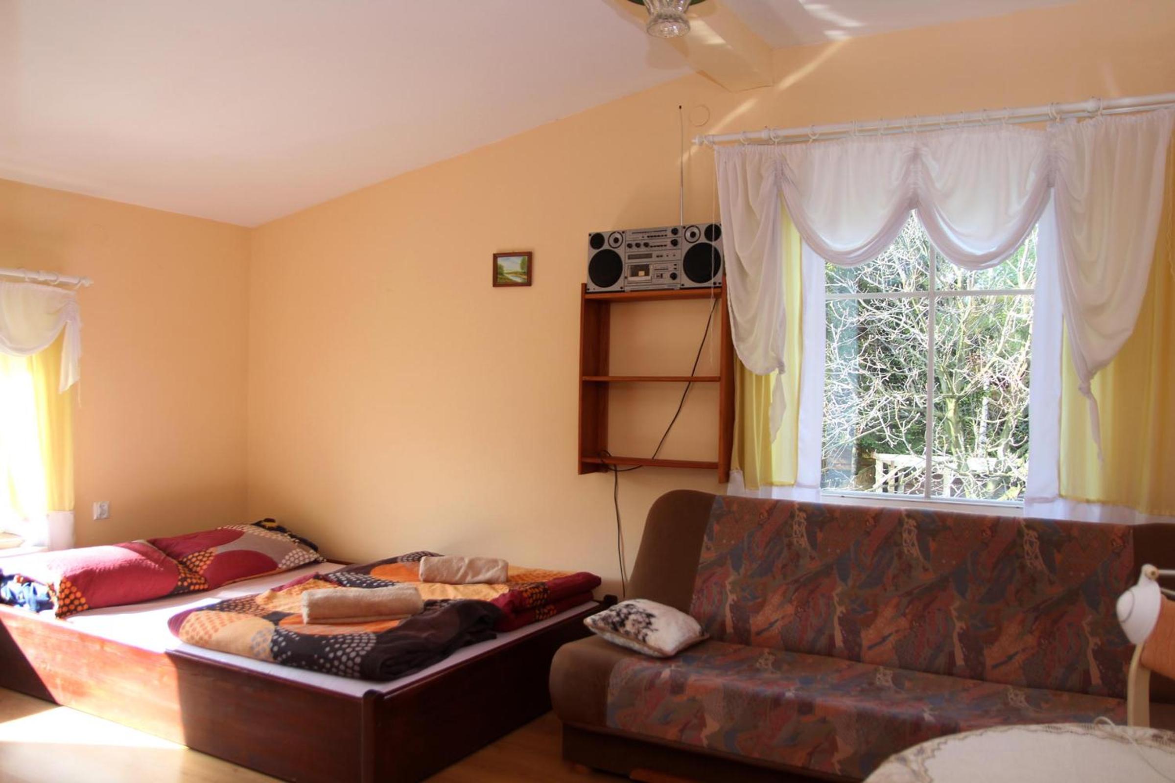 Family Room with Shower photo 1