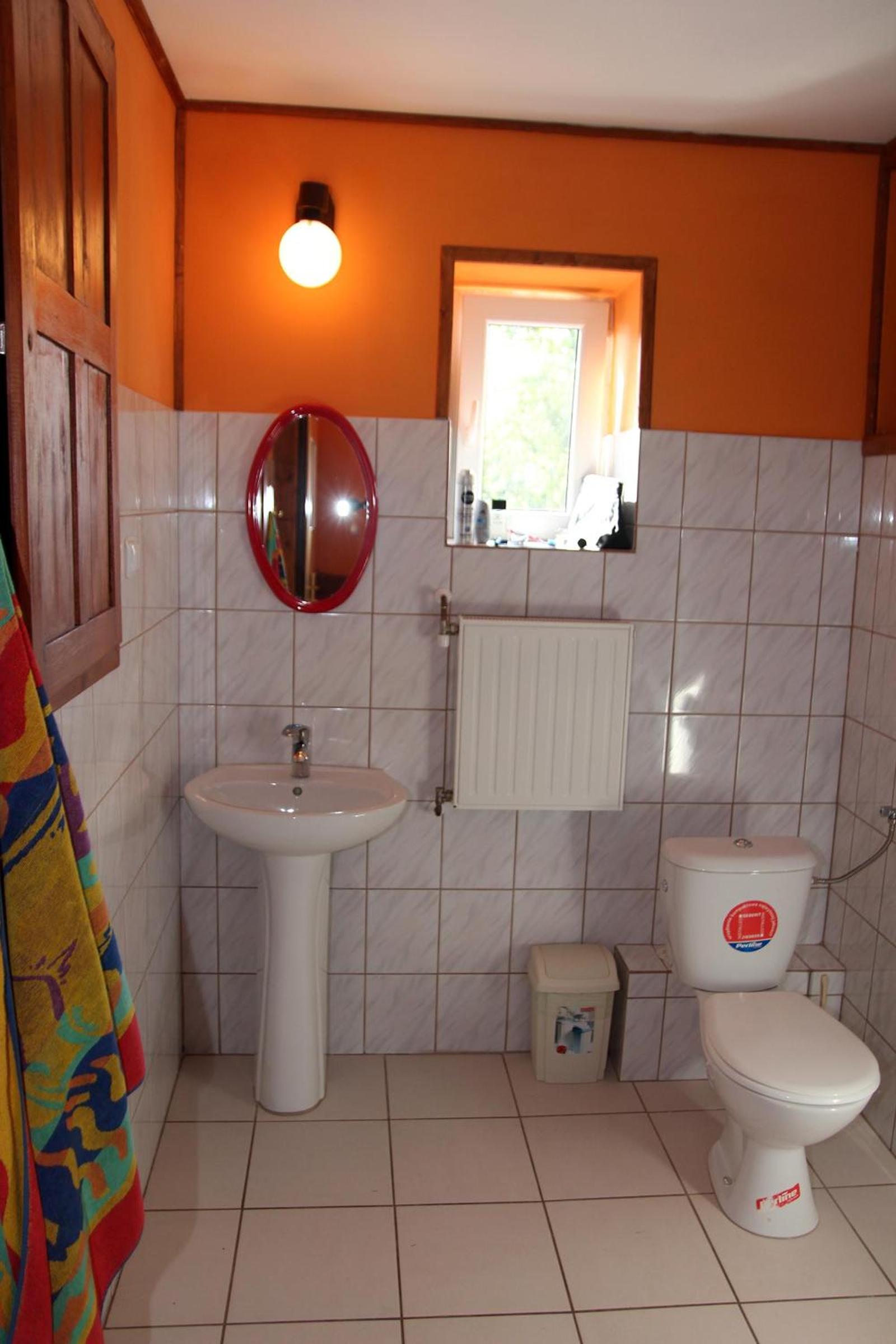 Family Room with Shower photo 3