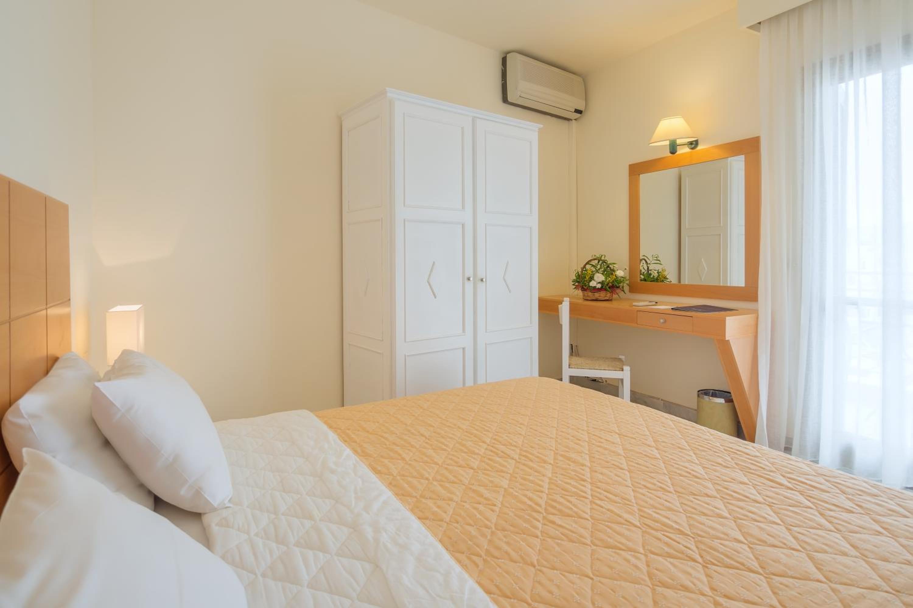 Two Bedroom Apartment with Inland View