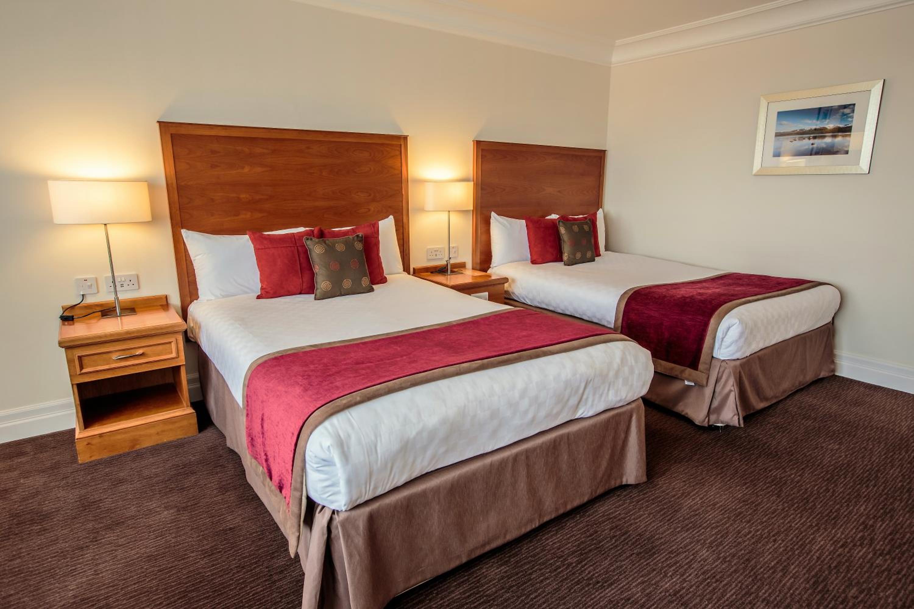 Standard Double Room with Two Double Beds - Photo 1