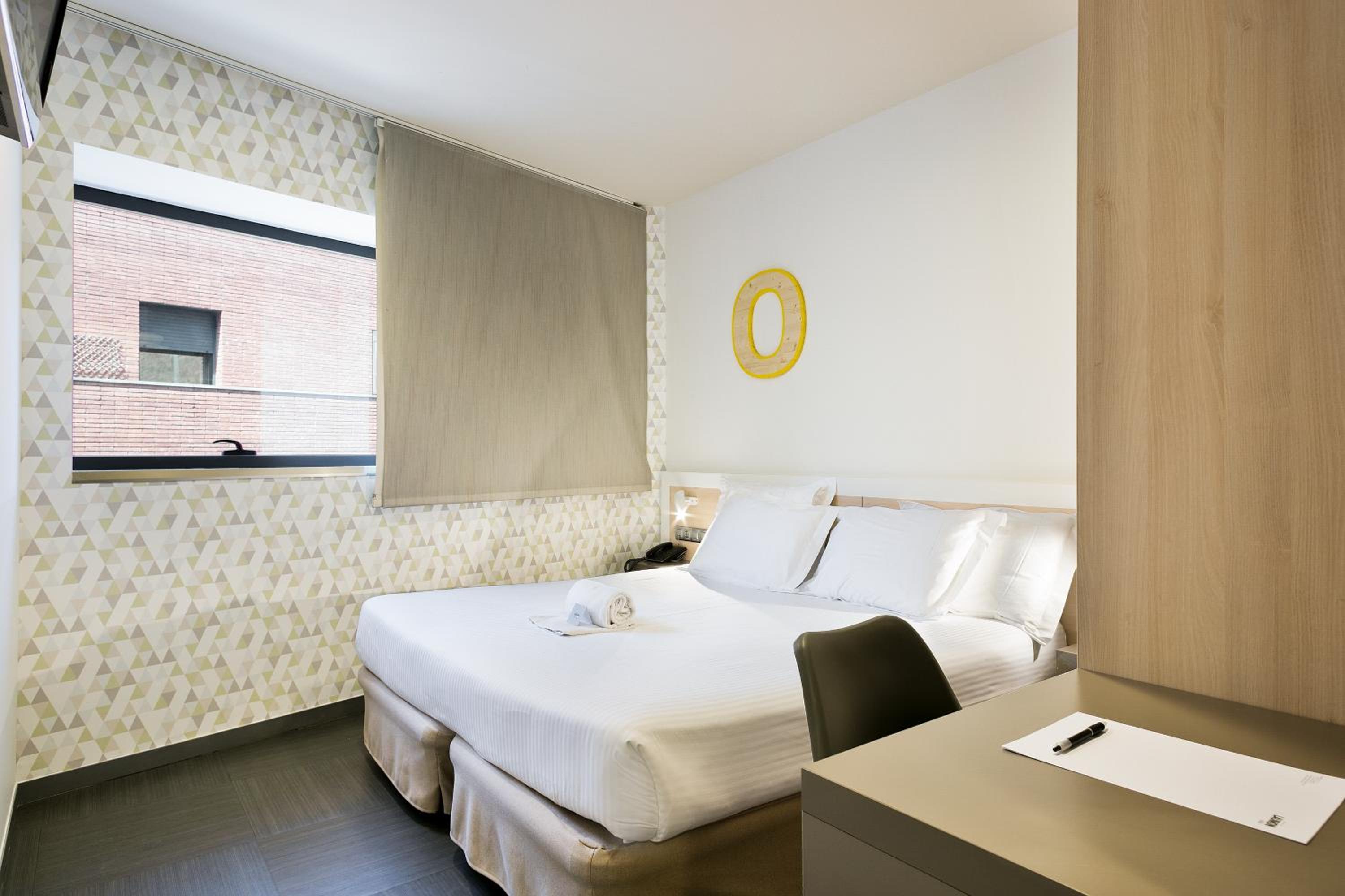 Double or Twin Room photo 3