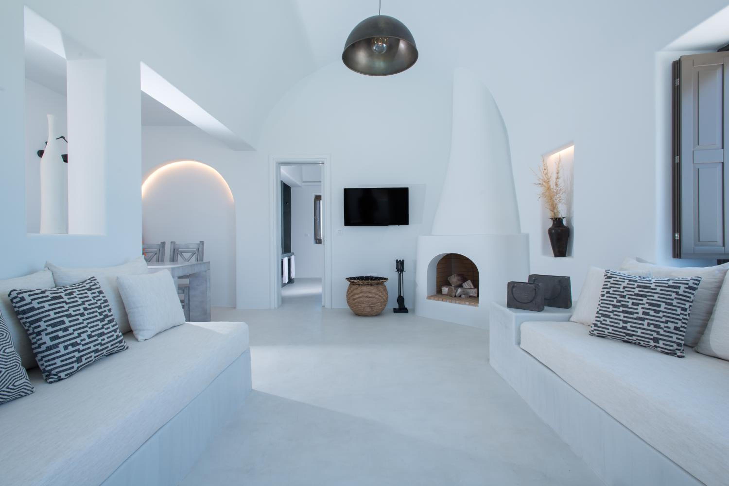 Luxury Villa with Private Pool and Sea View