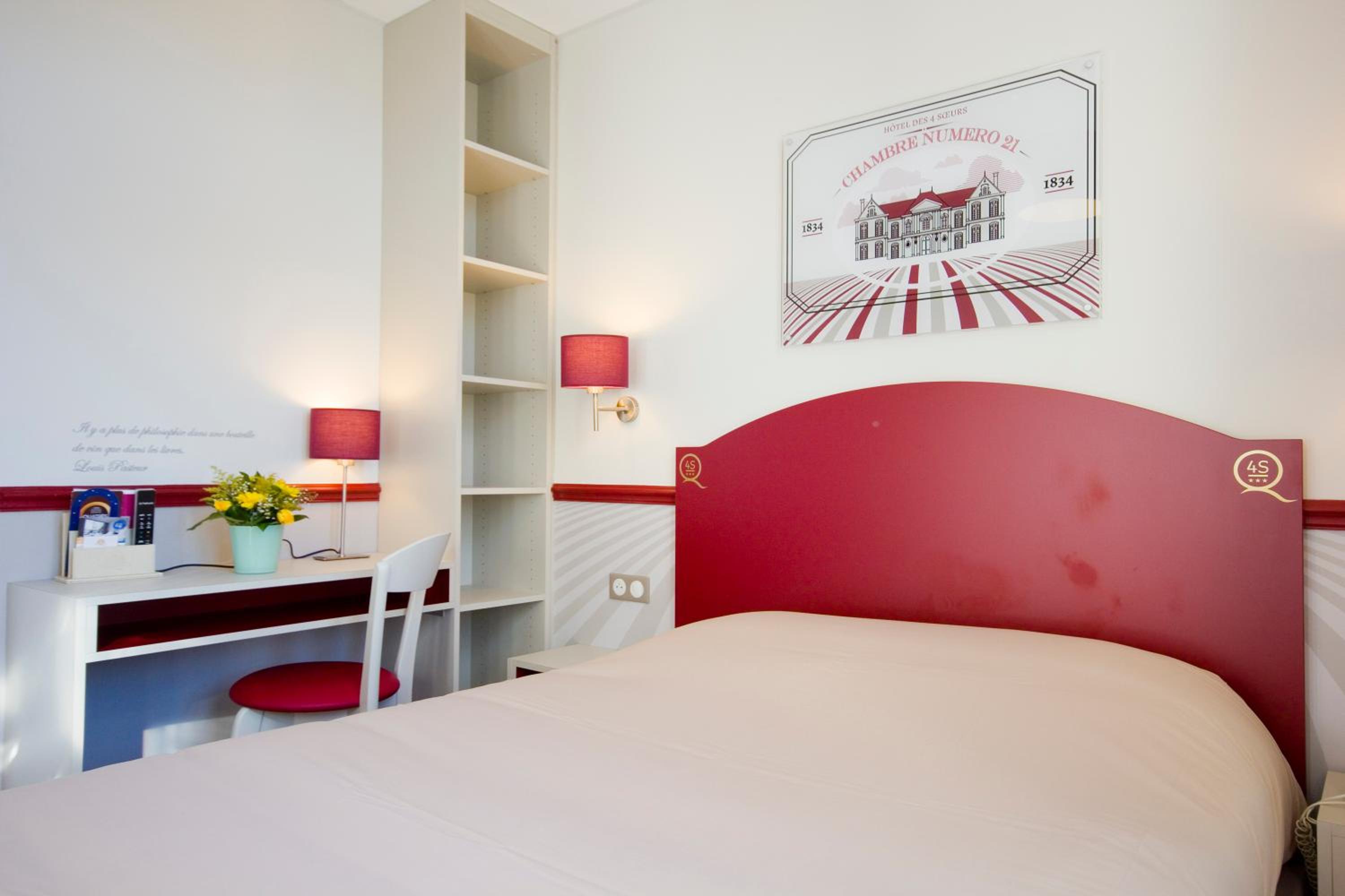 Double Room - Photo 5