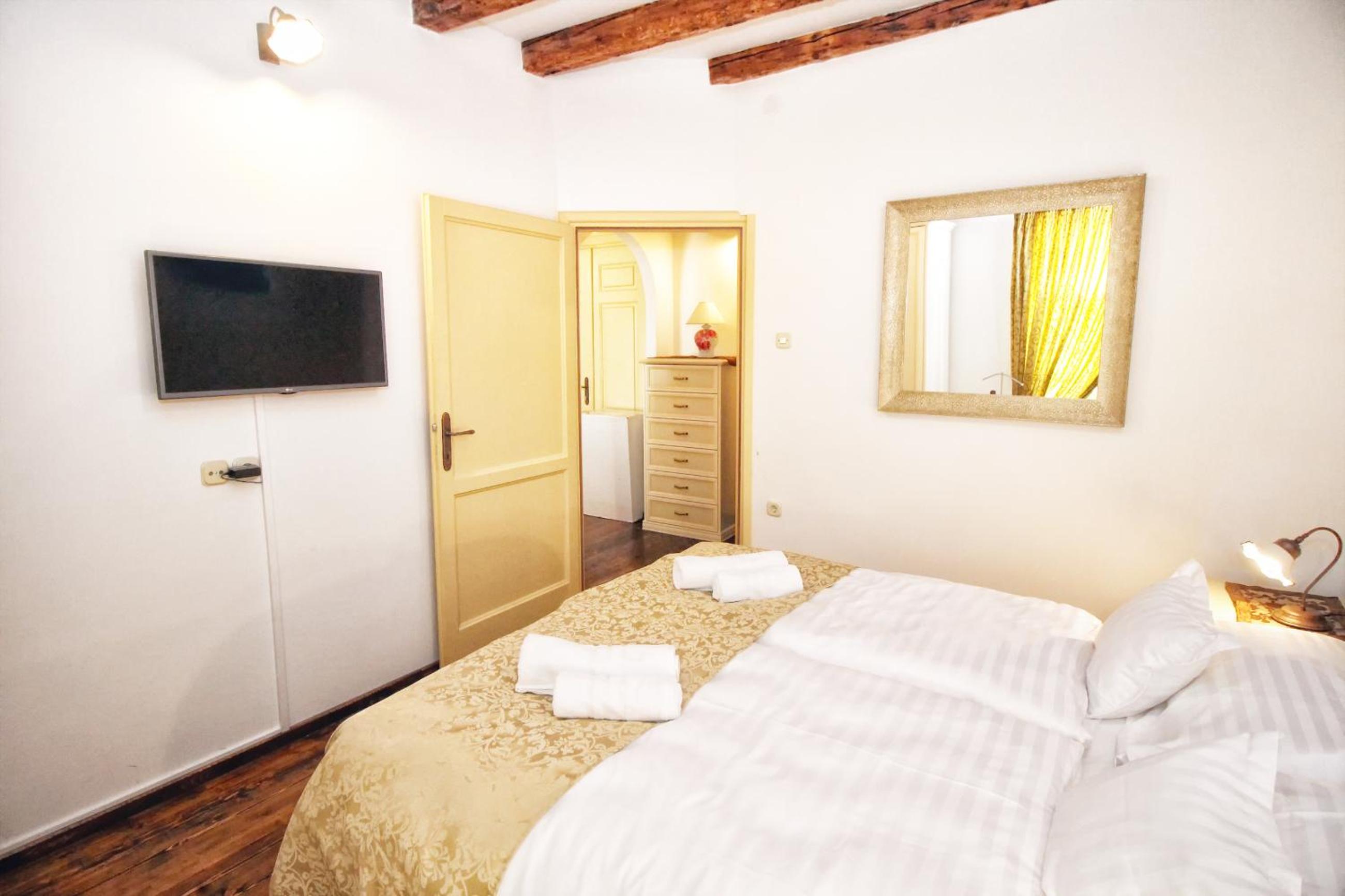 Two-Bedroom Apartment - Photo 39