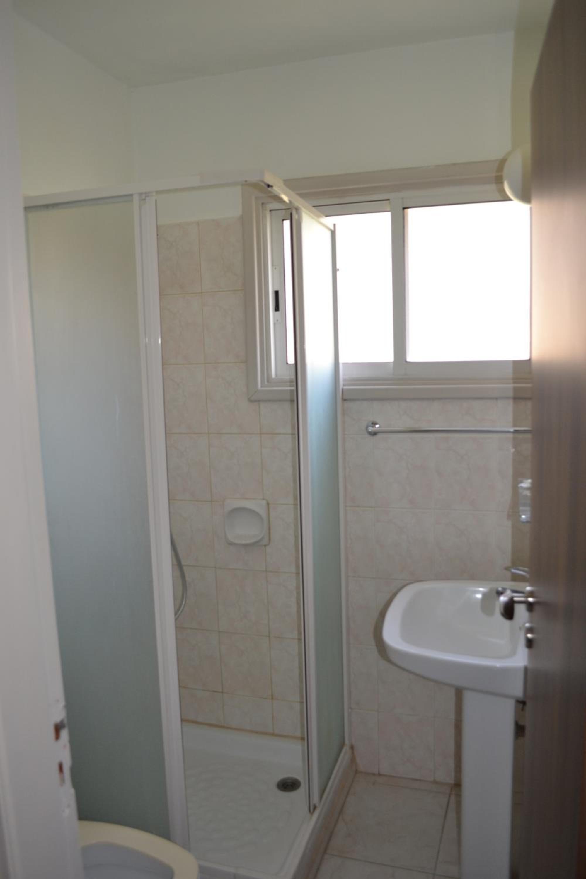 Superior One-Bedroom Apartment photo 2