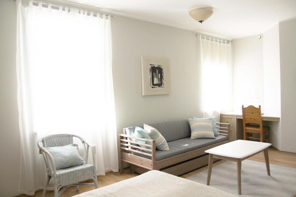 Large Double or Twin Room - Photo 4