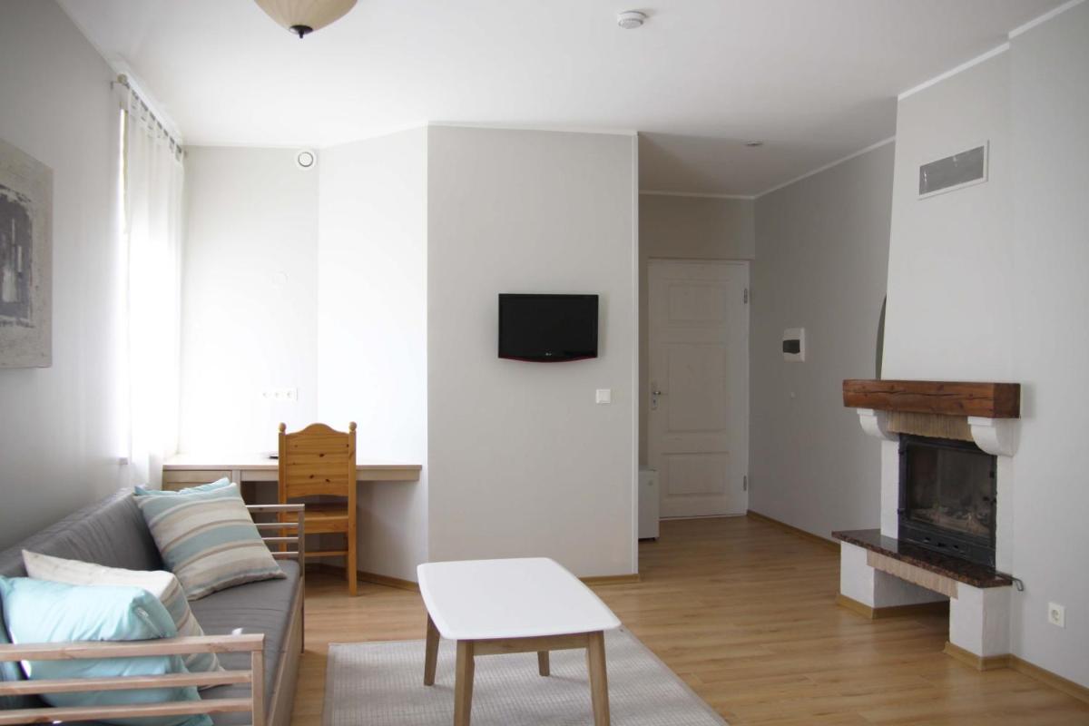 Large Double or Twin Room - Photo 3